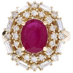 Ring aus 14 Karat massivem Gelbgold mit natürlichem Rubin und Diamant 