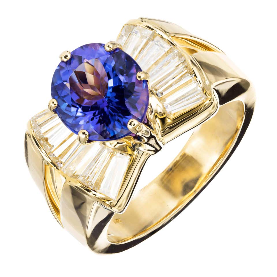 Bright Oval Purple Blue Tanzanite Diamond Gold Ring at 1stDibs