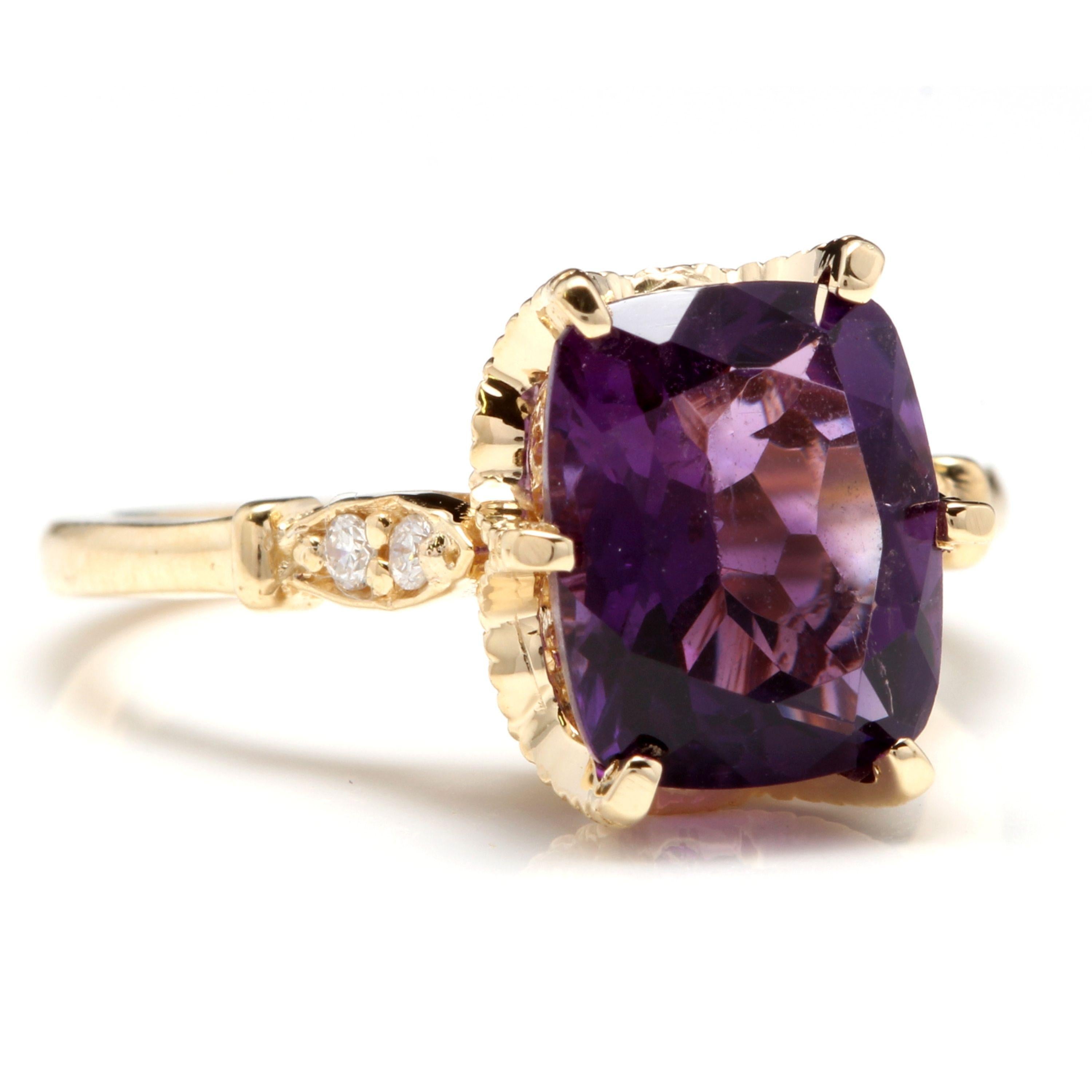 3.38 Carats Natural Amethyst and Diamond 14K Solid Yellow Gold Ring

Total Natural Cushion Shaped Amethyst Weights: Approx. 3.30 Carats

Amethyst Measures: Approx. 10 x 8mm

Natural Round Diamonds Weight: Approx. 0.08 Carats (color G-H / Clarity