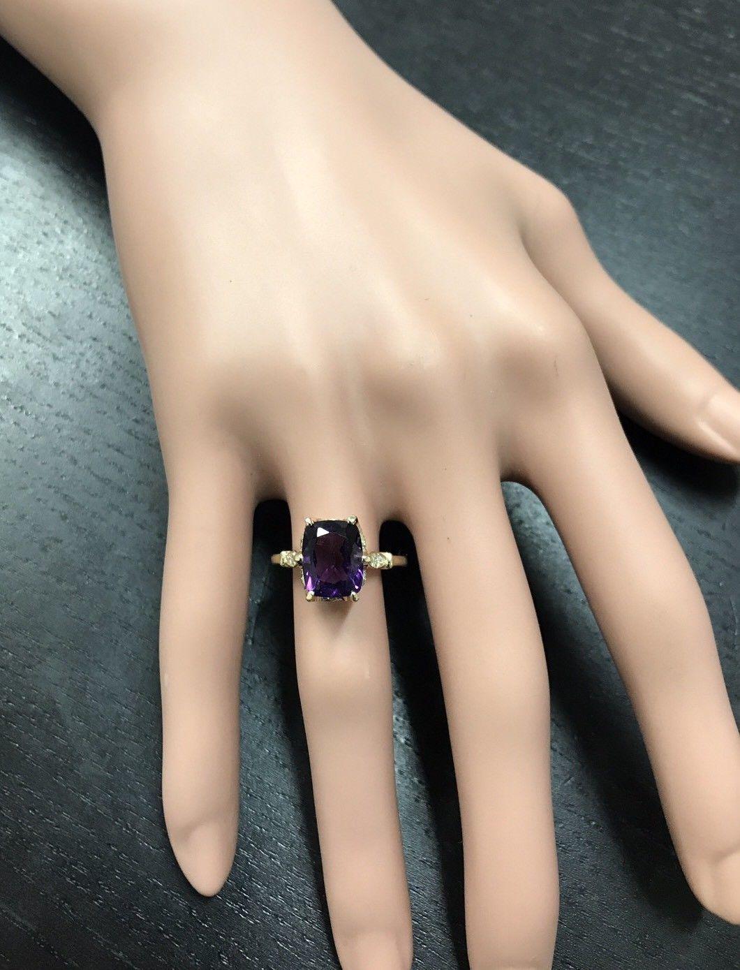 Women's 3.38 Carat Natural Amethyst and Diamond 14 Karat Solid Yellow Gold Ring For Sale