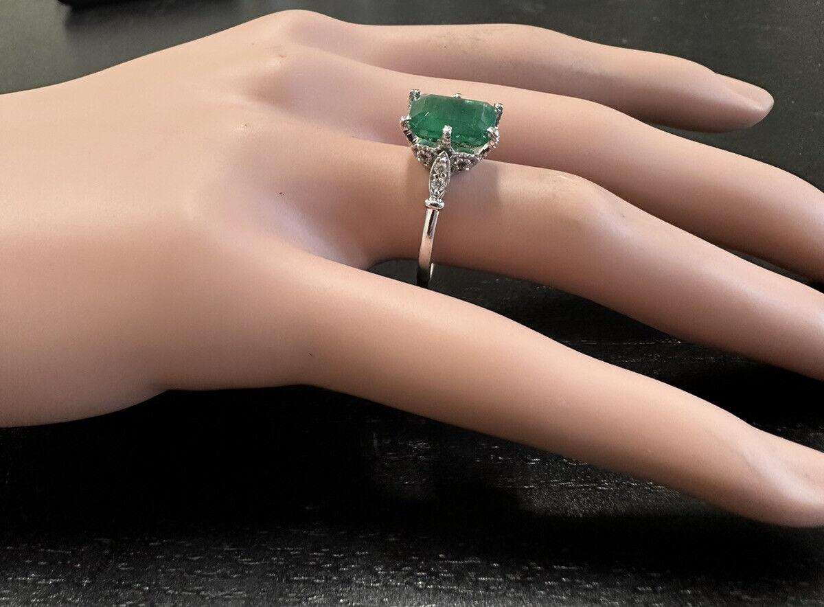 3.38 Carats Natural Emerald and Diamond 14K Solid White Gold Ring For Sale 3