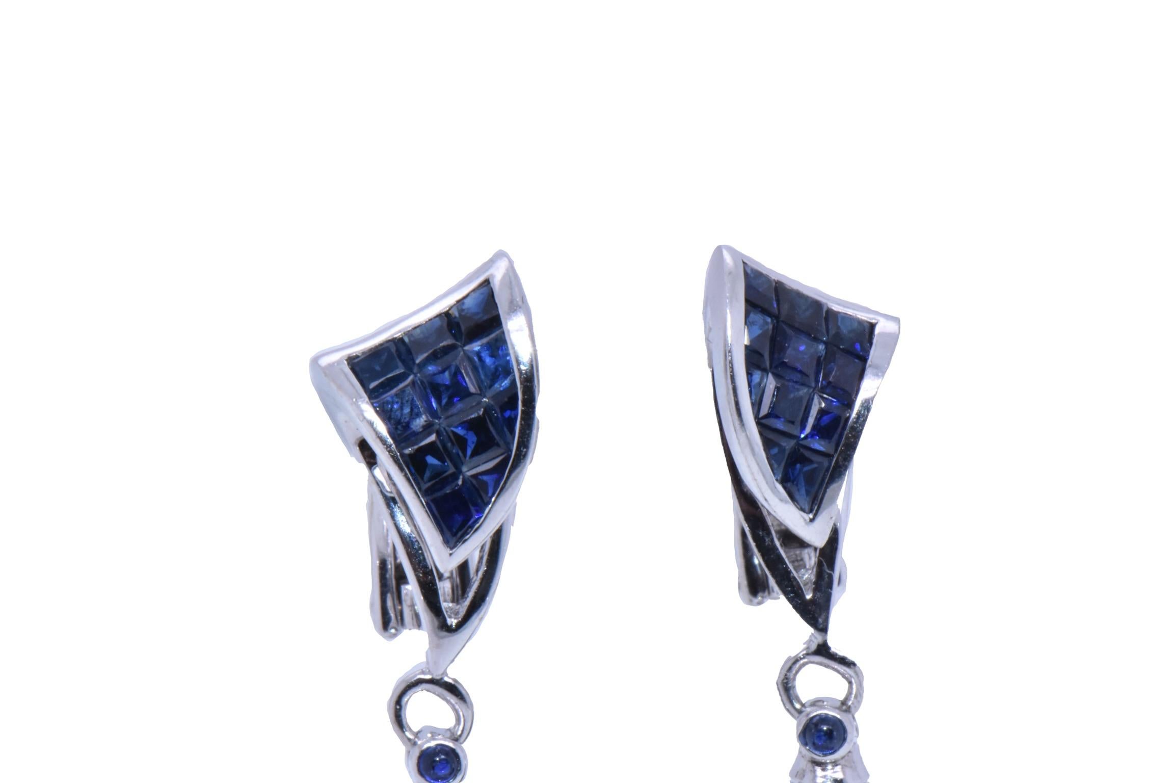 Art Deco 33.80 Carat Sapphire & Diamond Bullet Earrings in 18k White Gold  For Sale