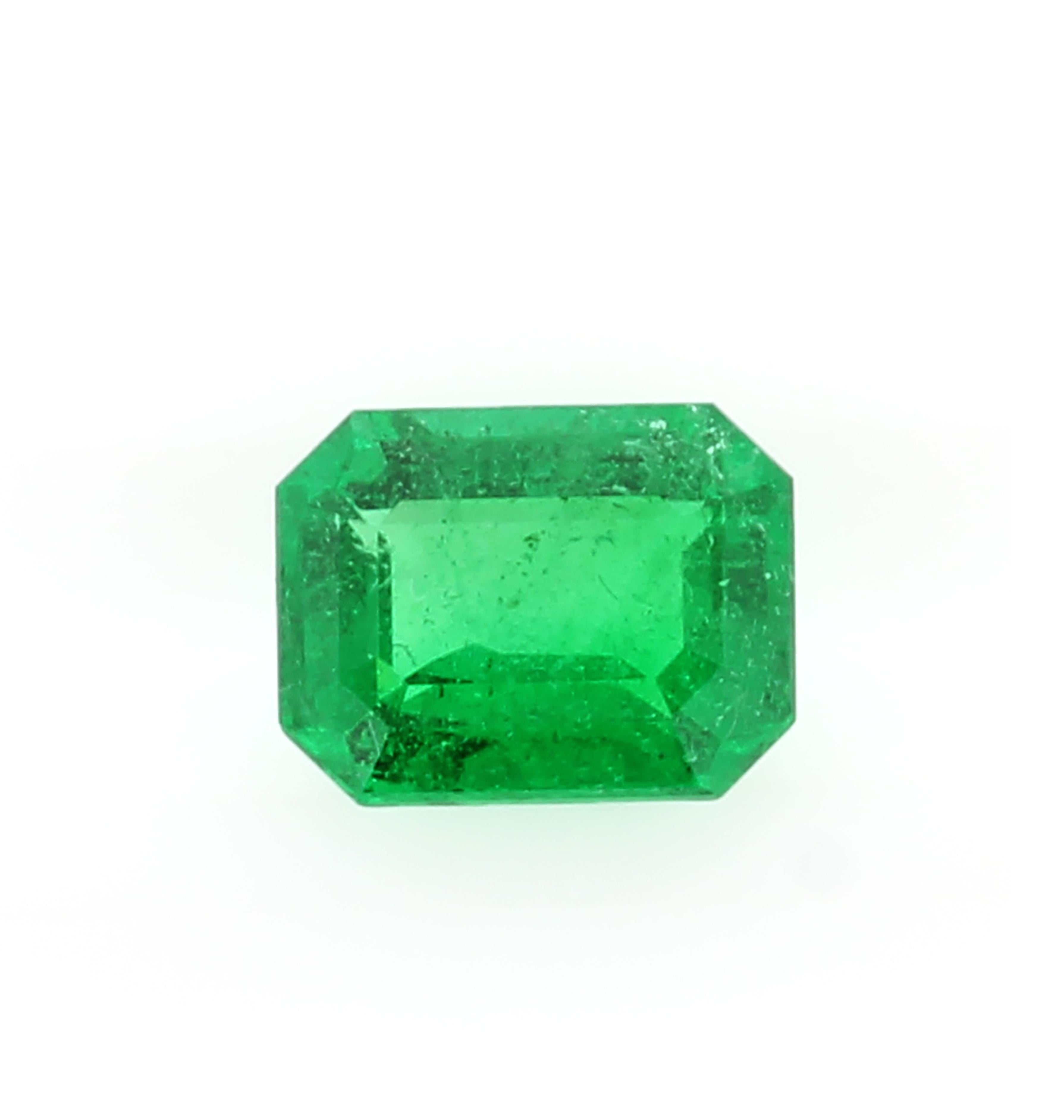 • Gemstone: Emerald
• Weight: 2.10 Carats
• Shape: Emerald
• Origin: Zambia
• Enhancement: Minor Traditional
• Dimensions: 10.34 x 8.06 x 5.57mm
