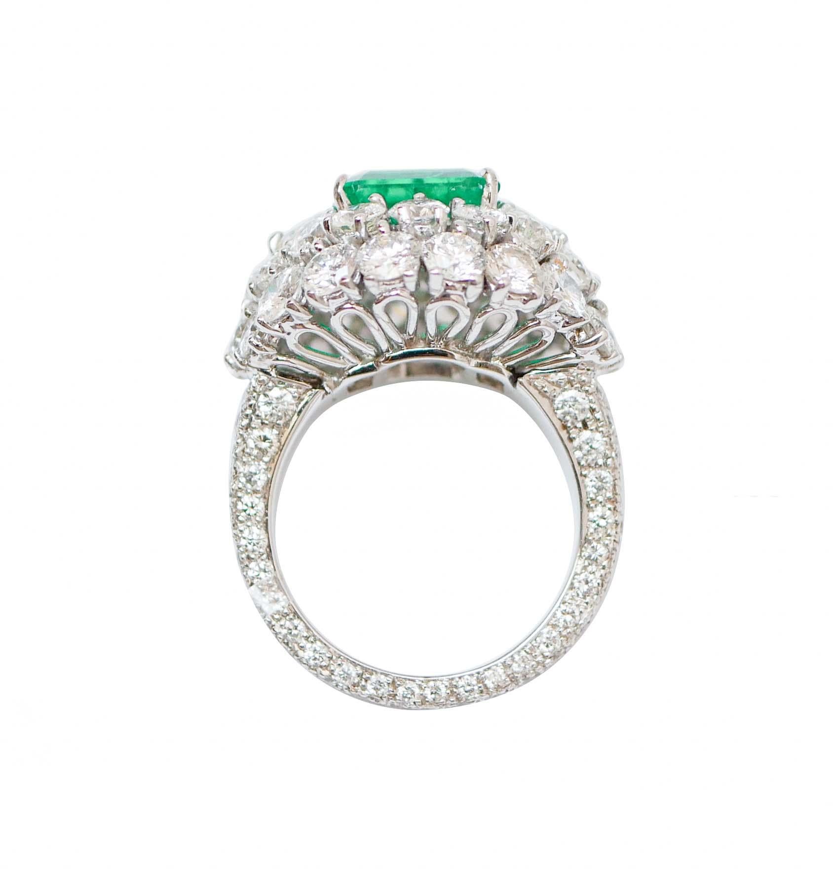Retro 3.39 Carat Emerald, Diamonds, 18 Karat White Gold Ring. For Sale