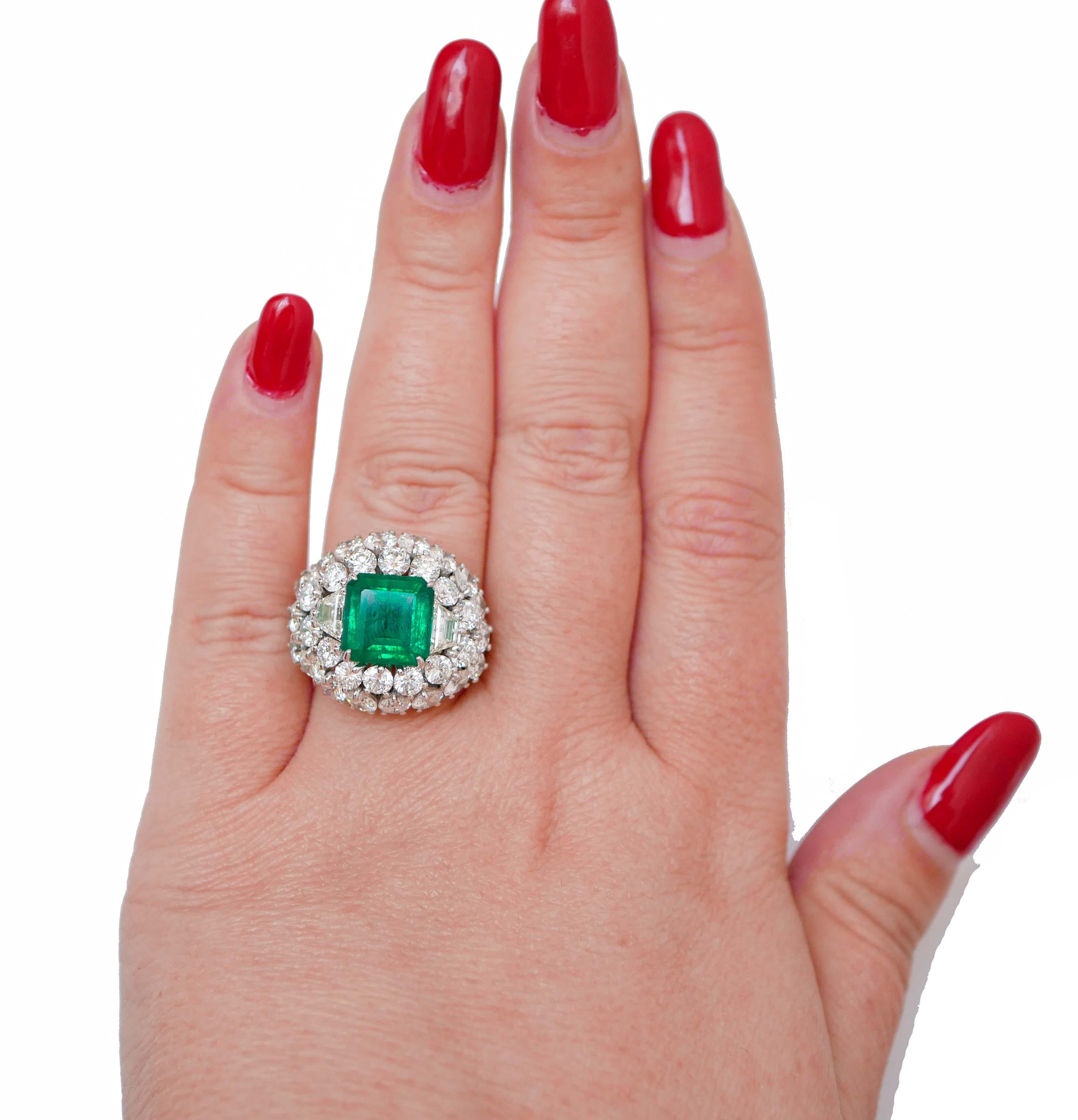 Mixed Cut 3.39 Carat Emerald, Diamonds, 18 Karat White Gold Ring. For Sale