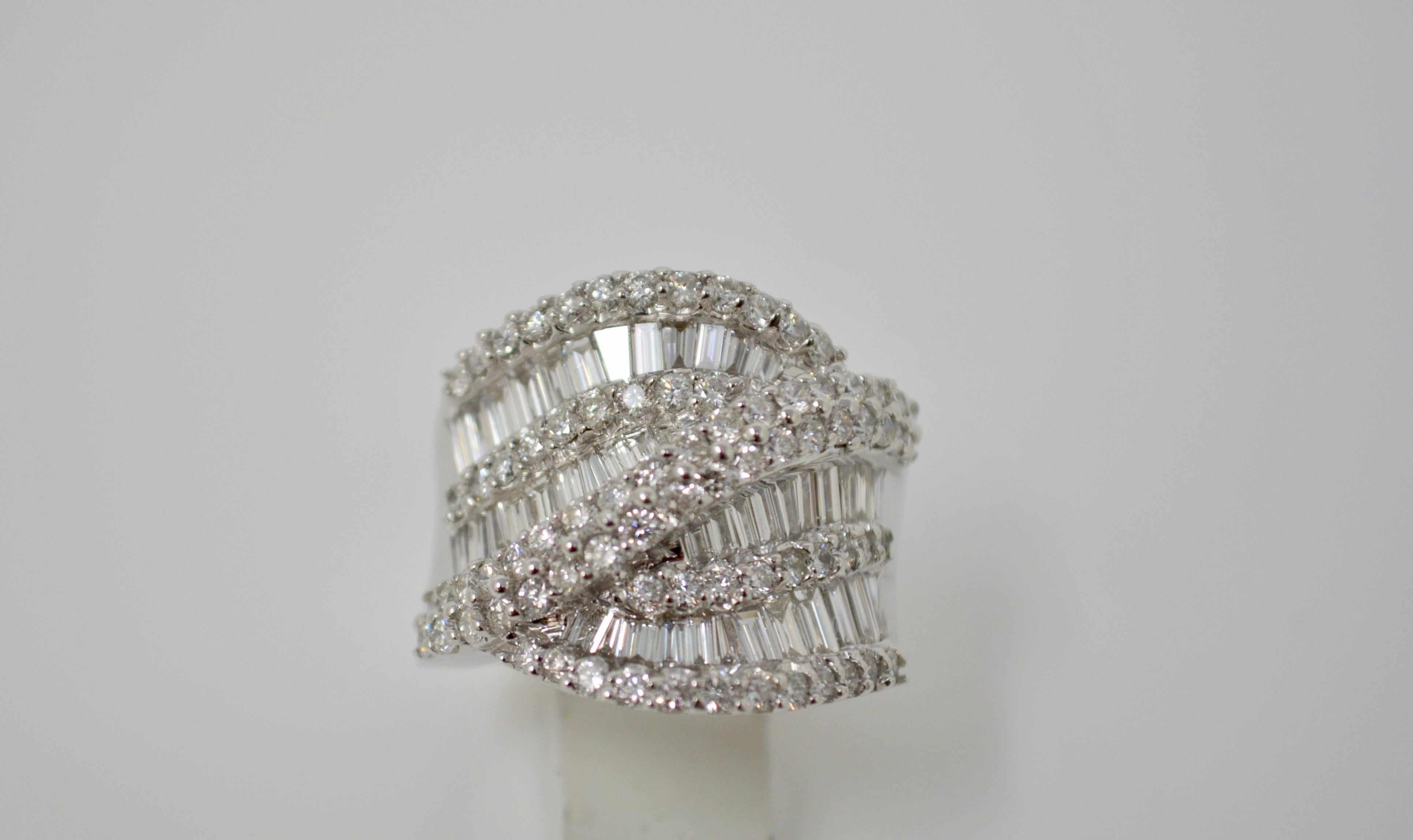 3.39 Carat White Round Brilliant And Baguette Diamond Cocktail Ring In 18K Gold  In New Condition In New York, NY
