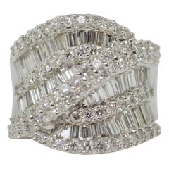 3.39 Carat White Round Brilliant And Baguette Diamond Cocktail Ring In 18K Gold 