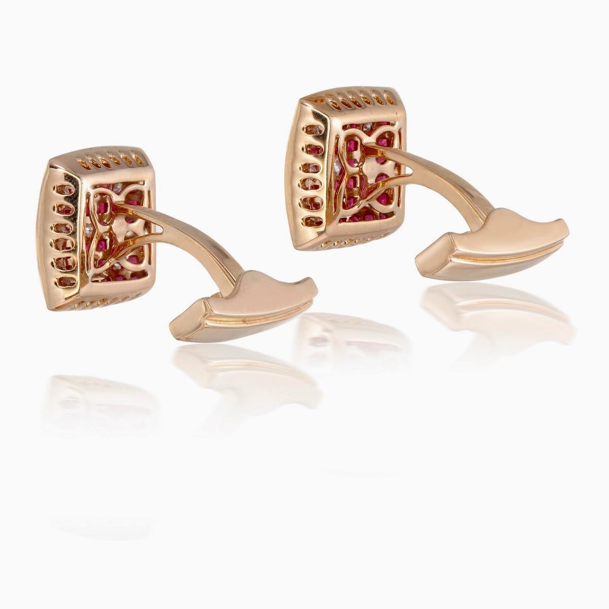 3,39 Karat Rubine im Quadratschliff mit Diamanten aus 18 Karat Weißgold im Zustand „Neu“ im Angebot in Bangkok, TH