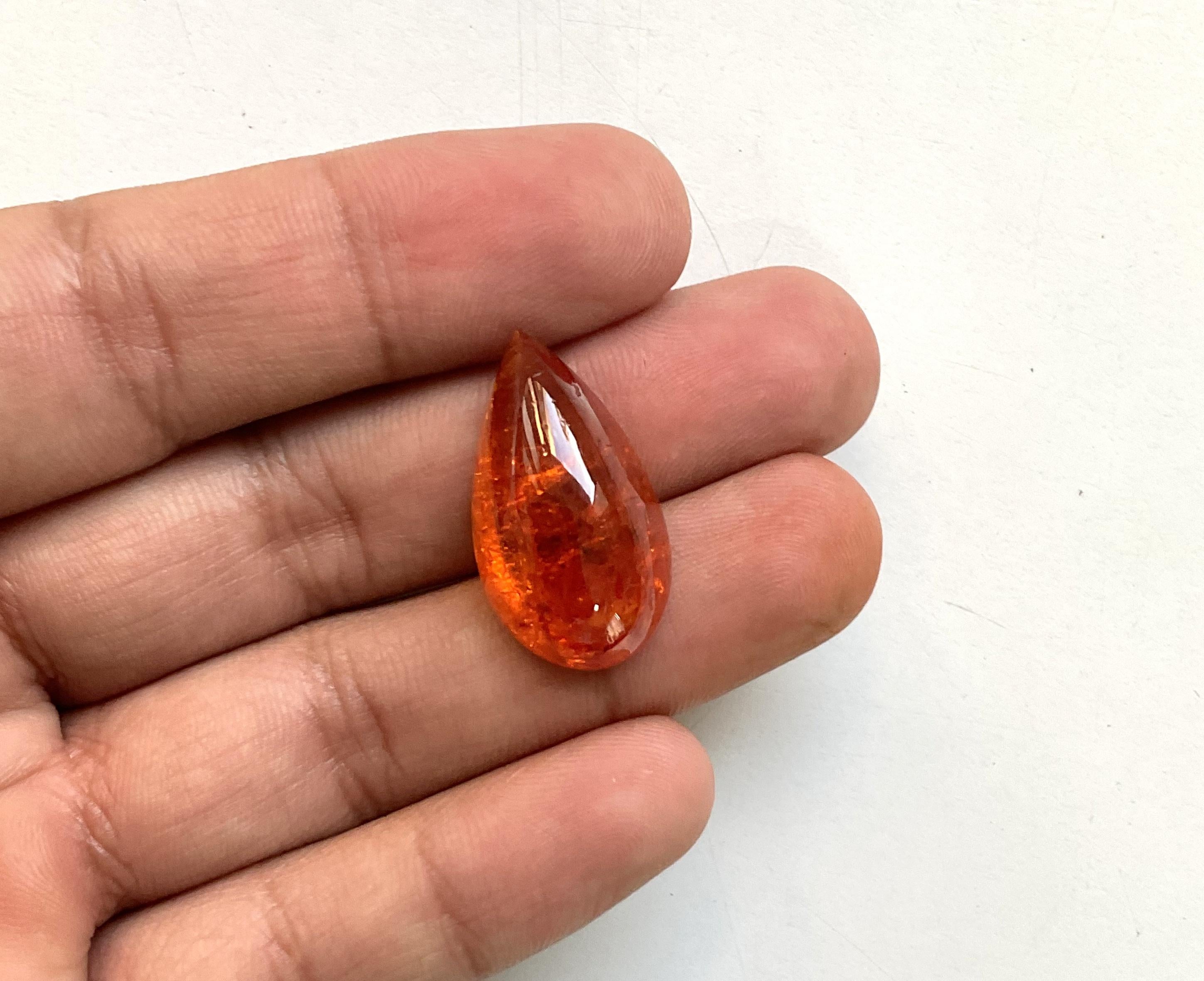 33,94 Carati di Granato Fanta Spessartite Pear Plain Gemma Naturale di Alta Qualità In condizioni Nuovo in vendita a Jaipur, RJ