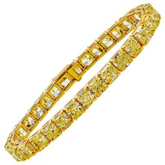 33.97 Carat Radiant Cut Yellow Diamond Tennis Bracelet in Yellow Gold