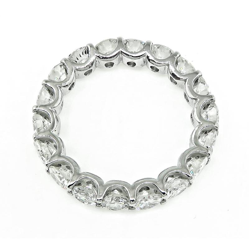 Round Cut 3.39ct Diamond Eternity Wedding Band For Sale