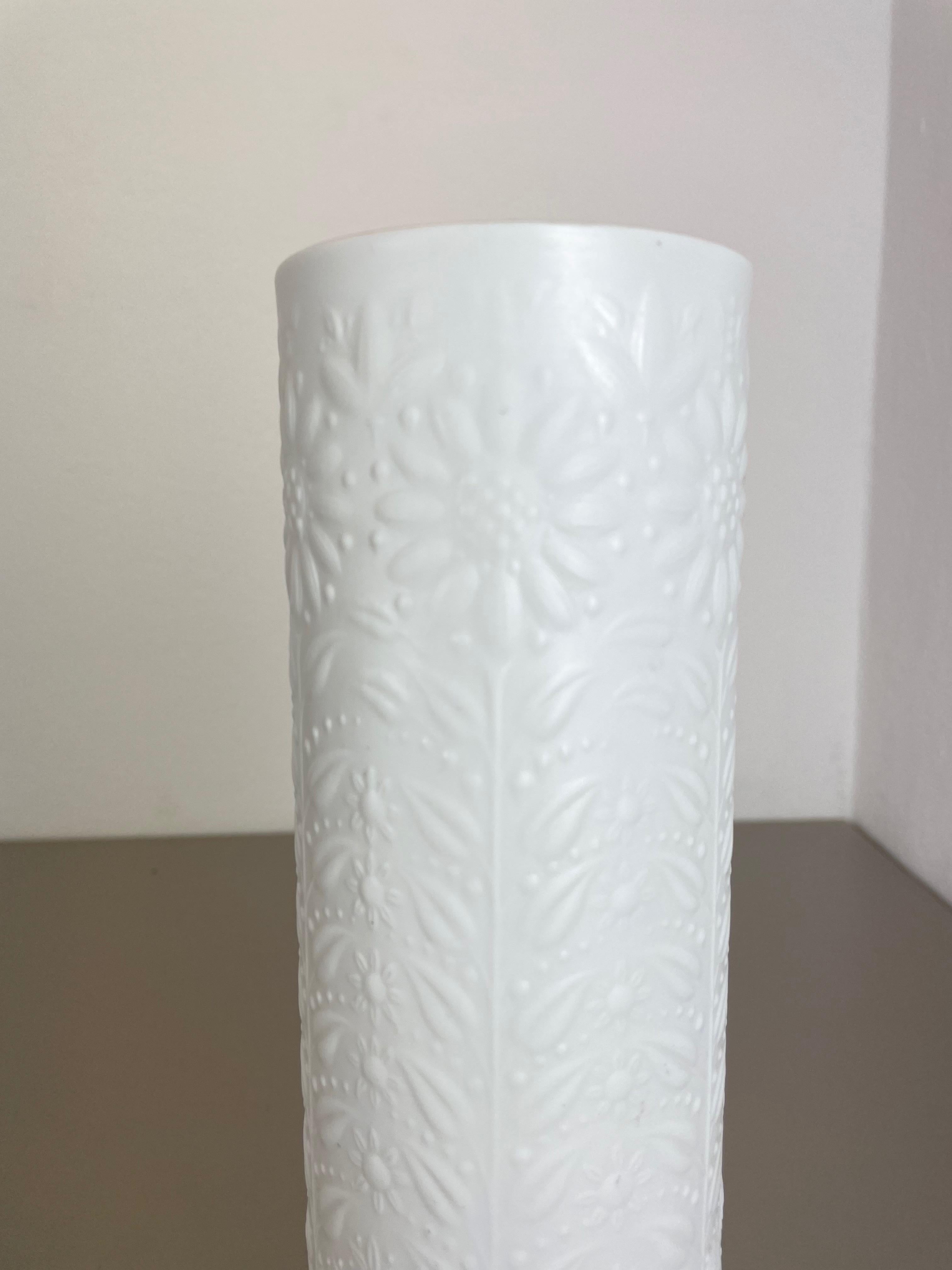 Porcelain 33cm Op Art Vase by Björn Wiinblad for Rosenthal Studio Line Germany, 1970s For Sale