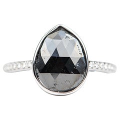 3,3 Karat schwarzer Diamant in Lünette gefasster Diamant Pave Band 14K Weißgold Ring R6258