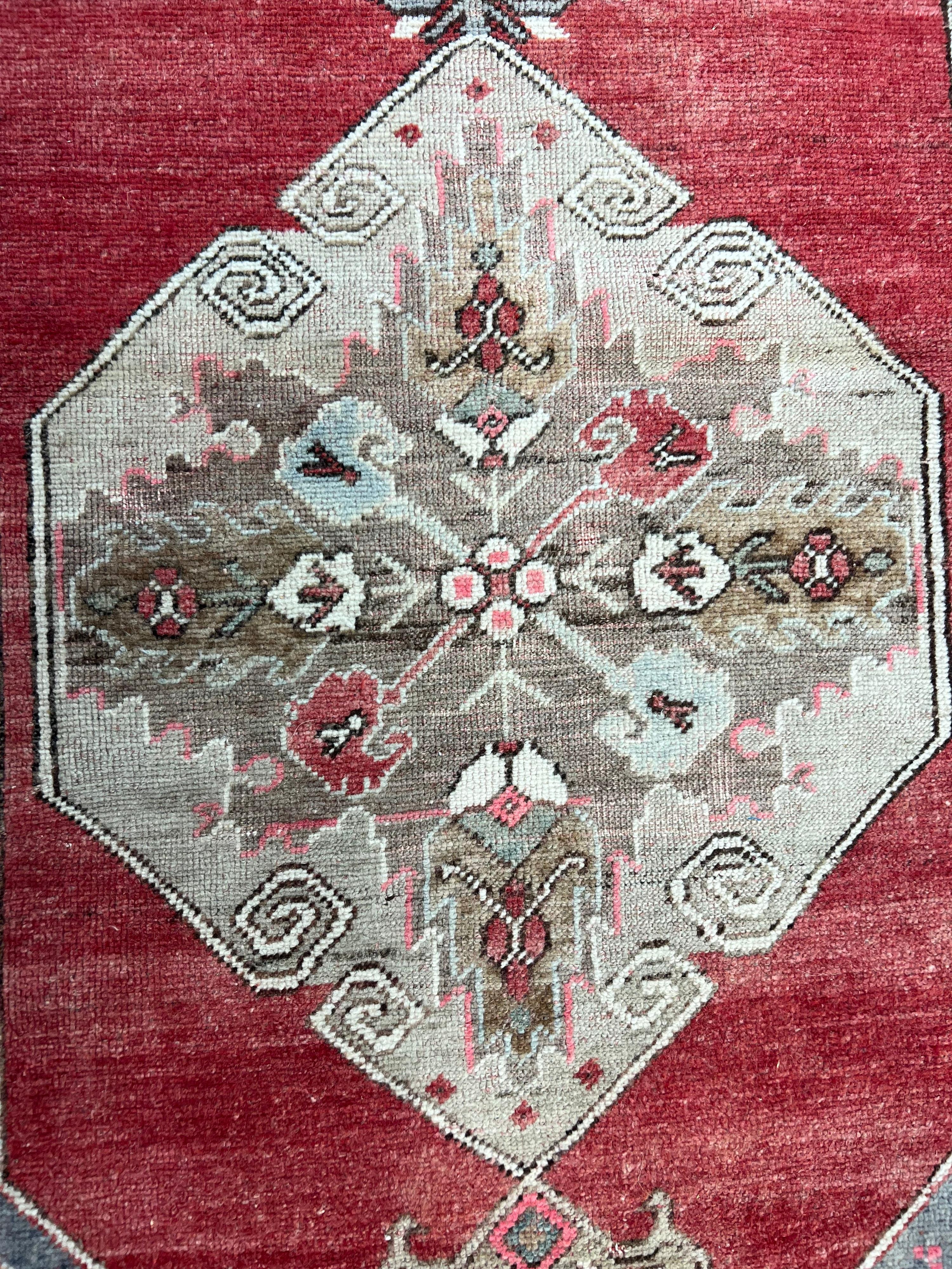 3.3x10.2 Ft Antique Turkish Oushak Wool Runner Rug, One-of-a-Kind For Sale 4