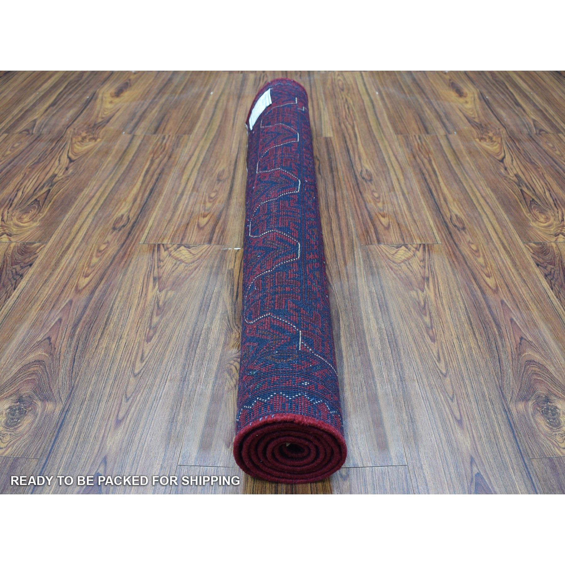 Hand-Knotted 3'3