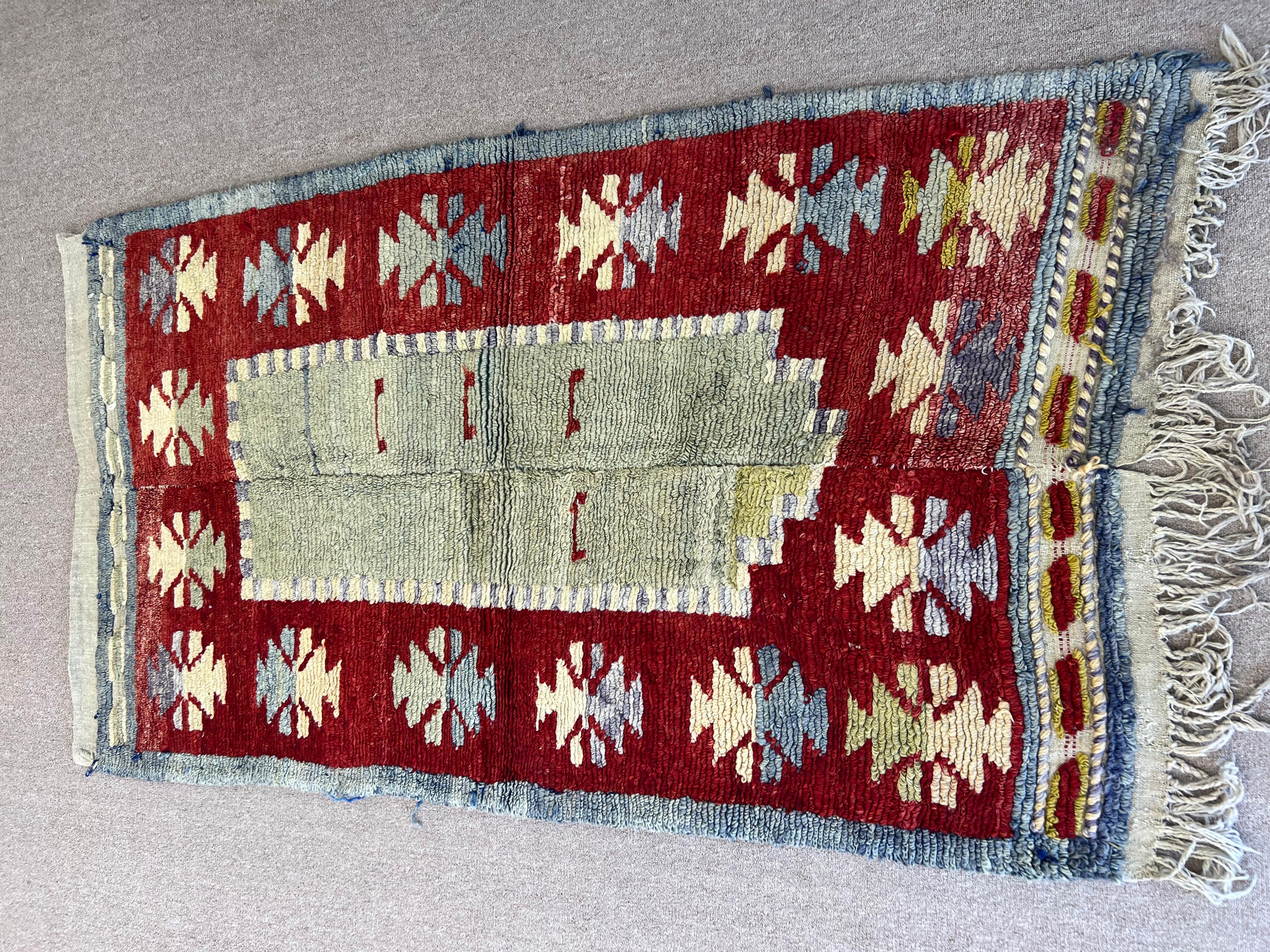 3.3x6.4 Ft One-of-a-Kind Vintage Handmade Turkish Tulu Accent Rug Made of Wool (Tapis d'accent turc en laine) en vente 8