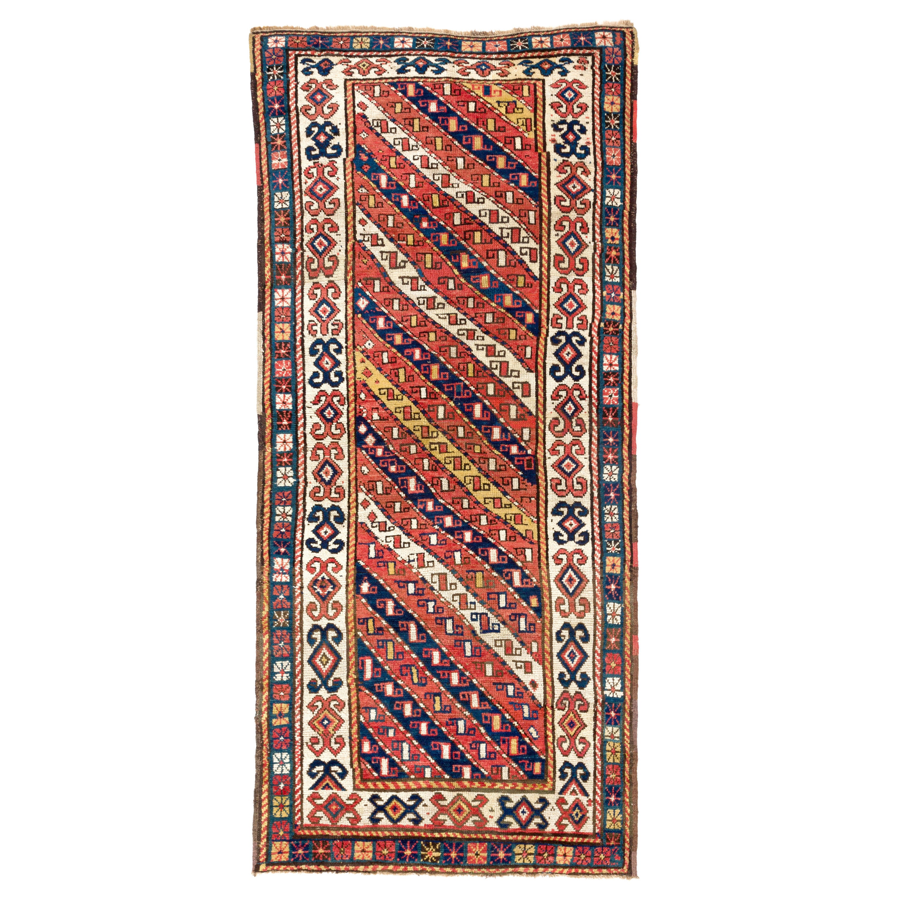 Antiker kaukasischer Gendje Kazak-Teppich in 3.3x7,5 Fuß, ca. 1880