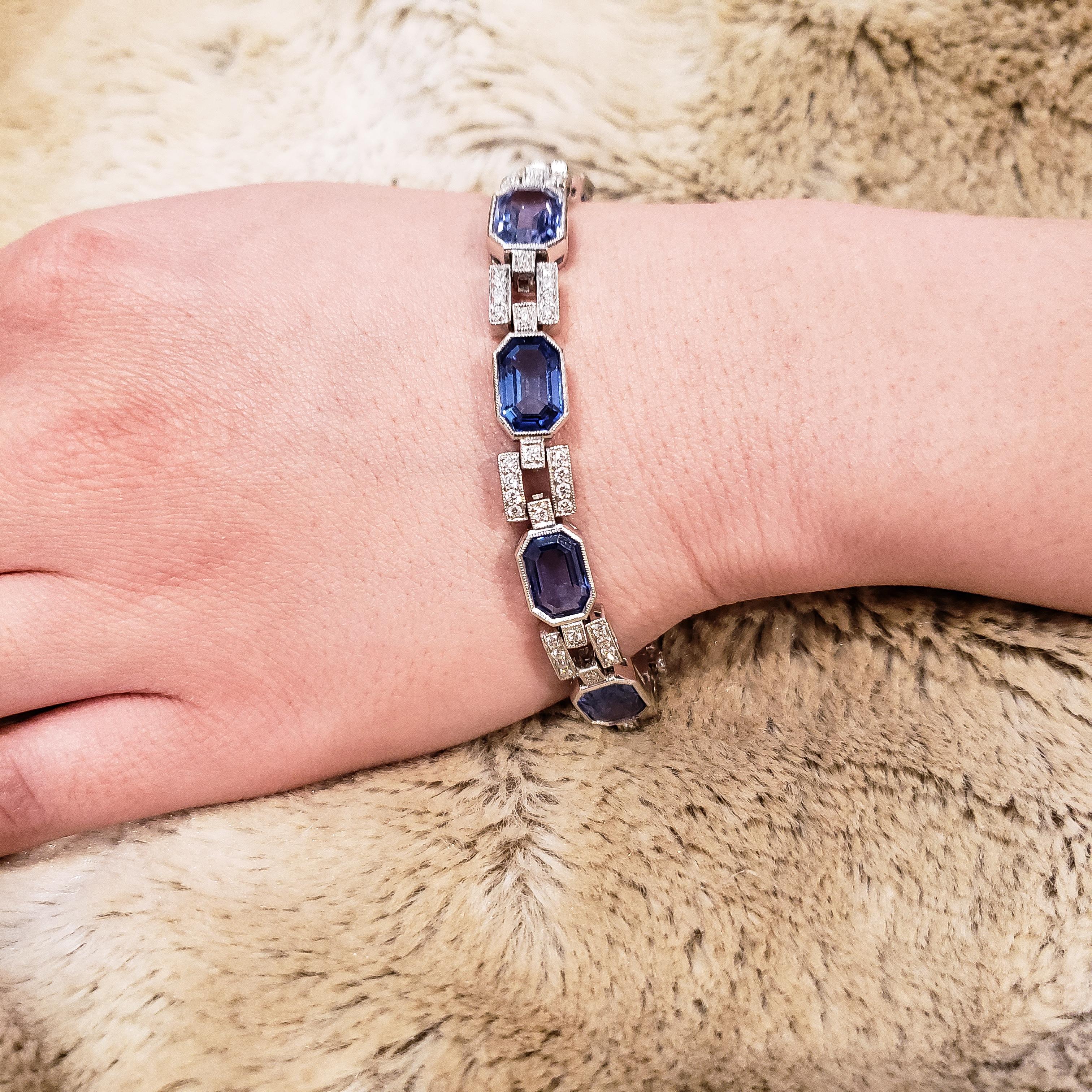 34 Carat Blue Sapphire and Diamond Link Bracelet For Sale 1