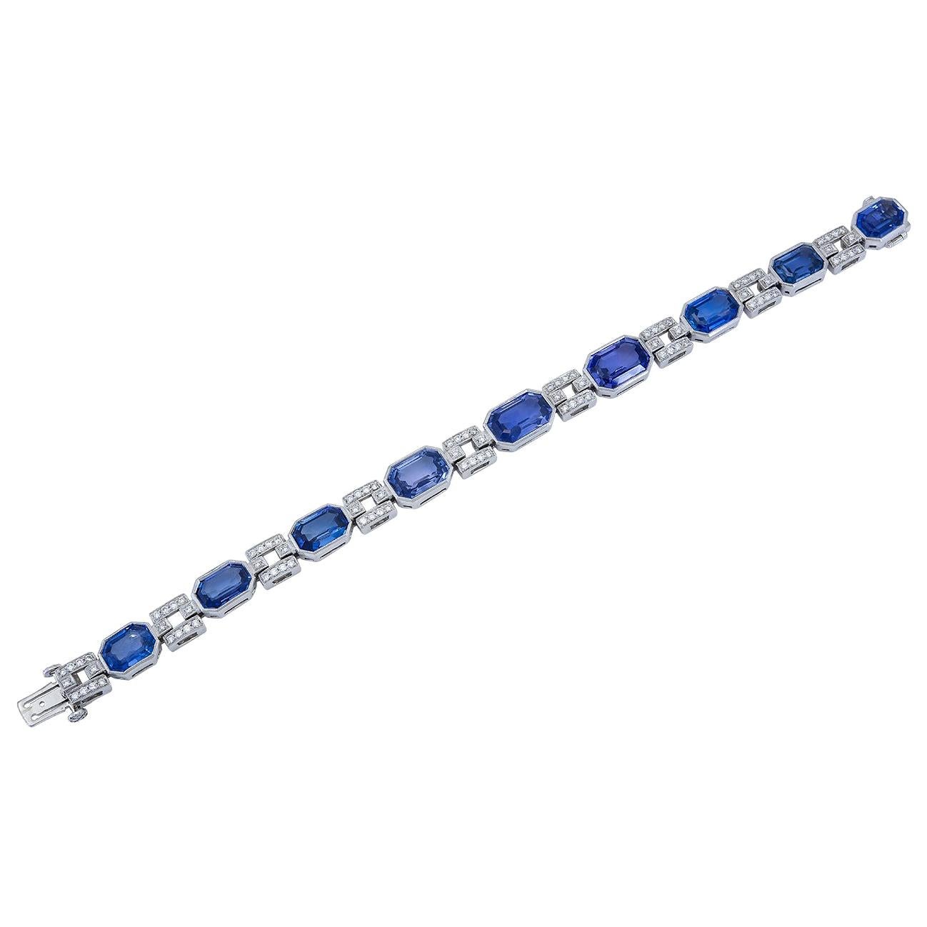 34 Carat Blue Sapphire and Diamond Link Bracelet For Sale