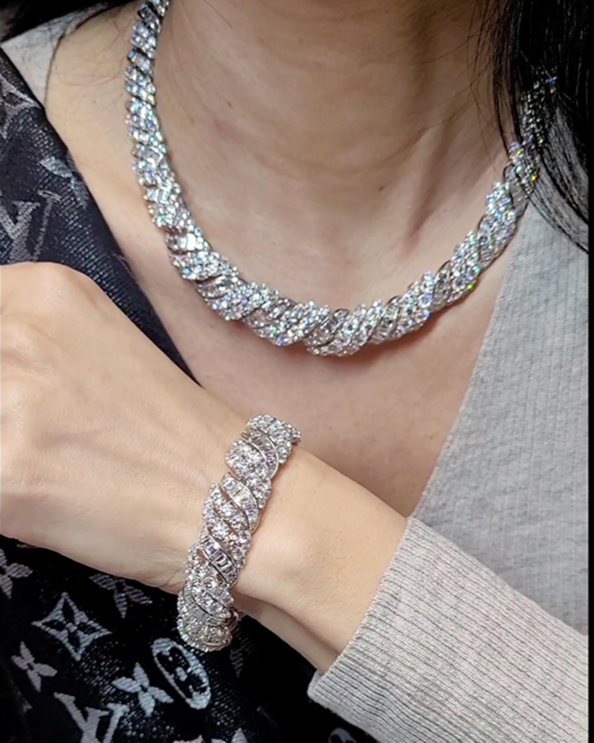 Women's 34 Carat Diamond Platinum Scroll Bracelet For Sale