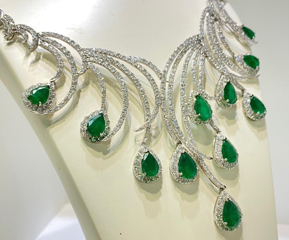 Modern 34 Carats Zambia Emerald Diamond Necklace and Earring Bridal Suite in 18K Gold