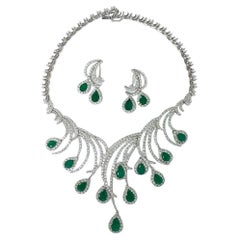 34 Carats Zambia Emerald Diamond Necklace and Earring Bridal Suite in 18K Gold