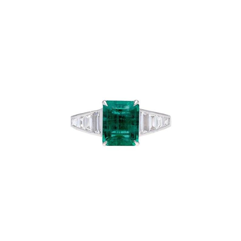 PRODUCT DETAILS -

===============

➡️GEMSTONE DETAILS :

❋ Gemstone : Emerald

❋ Gemstone Weight : 3.4 cts

❋ Gemstone Size : 9.32 X 4.38 mm

❋ Gemstone Shape : Emerald cut

❋ Gemstone Type : Natural


➡️DIAMOND DETAILS :

❋ Diamond Weight : 0.78