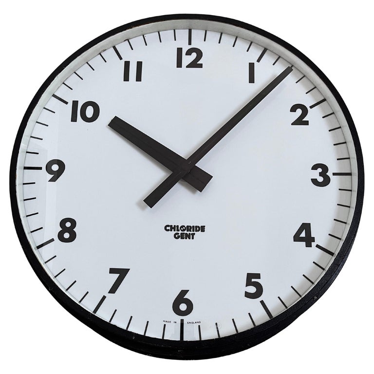 Steel Illuminated Gents Gent of Leicester Railway Station Factory Wall Clock For Sale