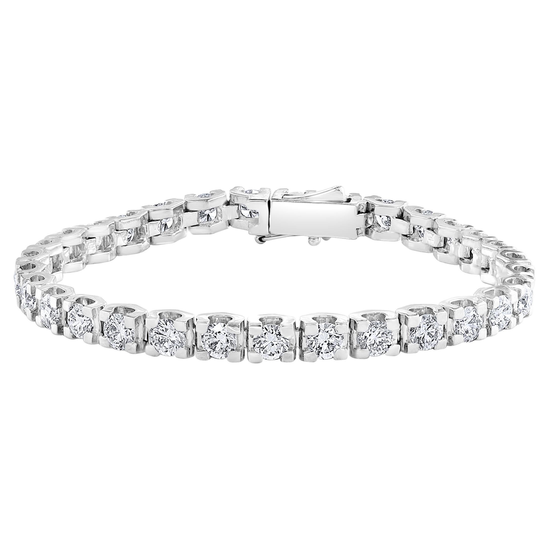 Round Cut 34 Round Diamond 35 Pointer Each Tennis Bracelet in 18 Karat Gold 11.9 Carat 7 