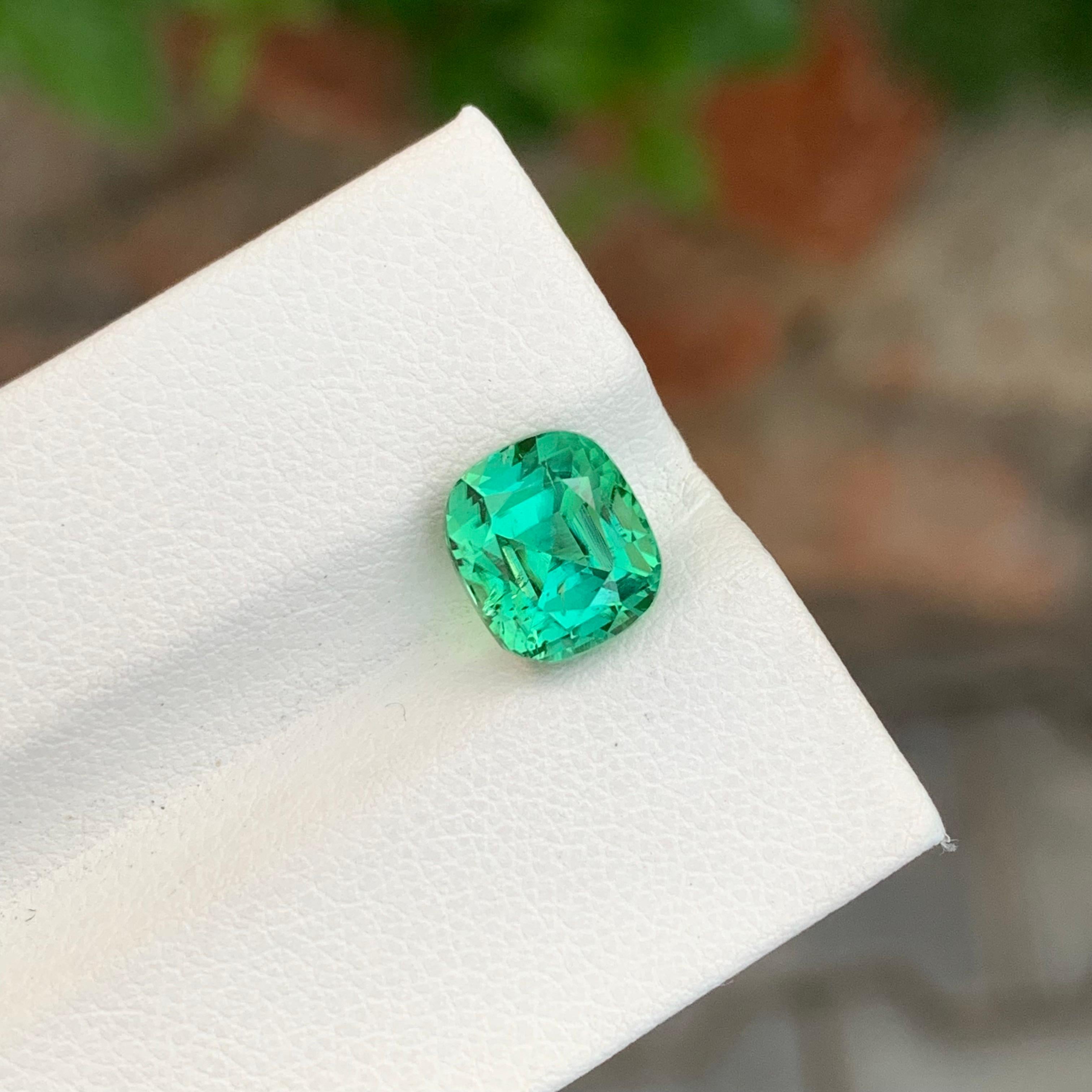 3.40 Carat Natural Loose Green Lagoon Tourmaline Cushion Shape Gem For Jewellery For Sale 5