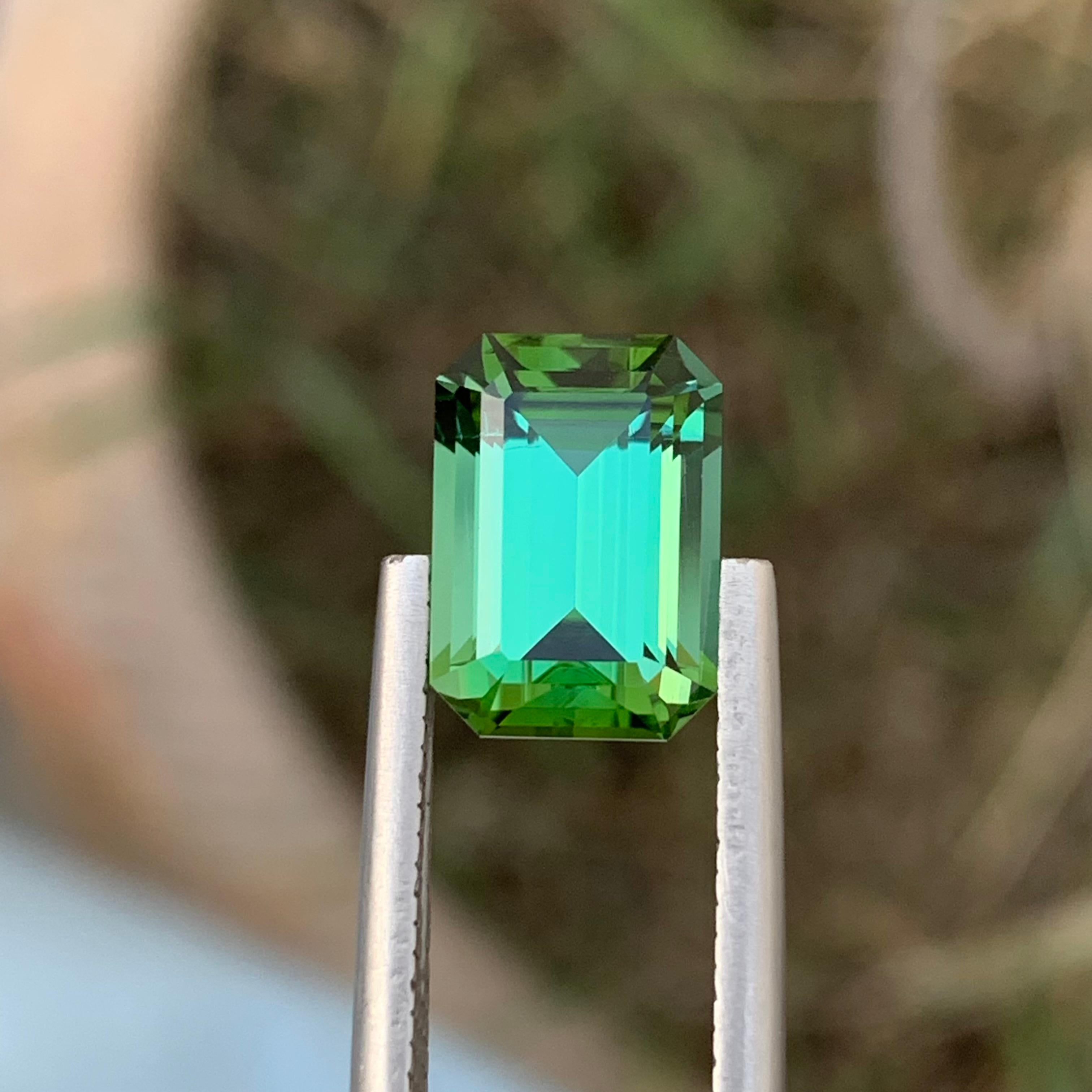 3.40 Carat Natural Loose Blueish Green Tourmaline Emerald Shape Gem Earth Mine For Sale 6