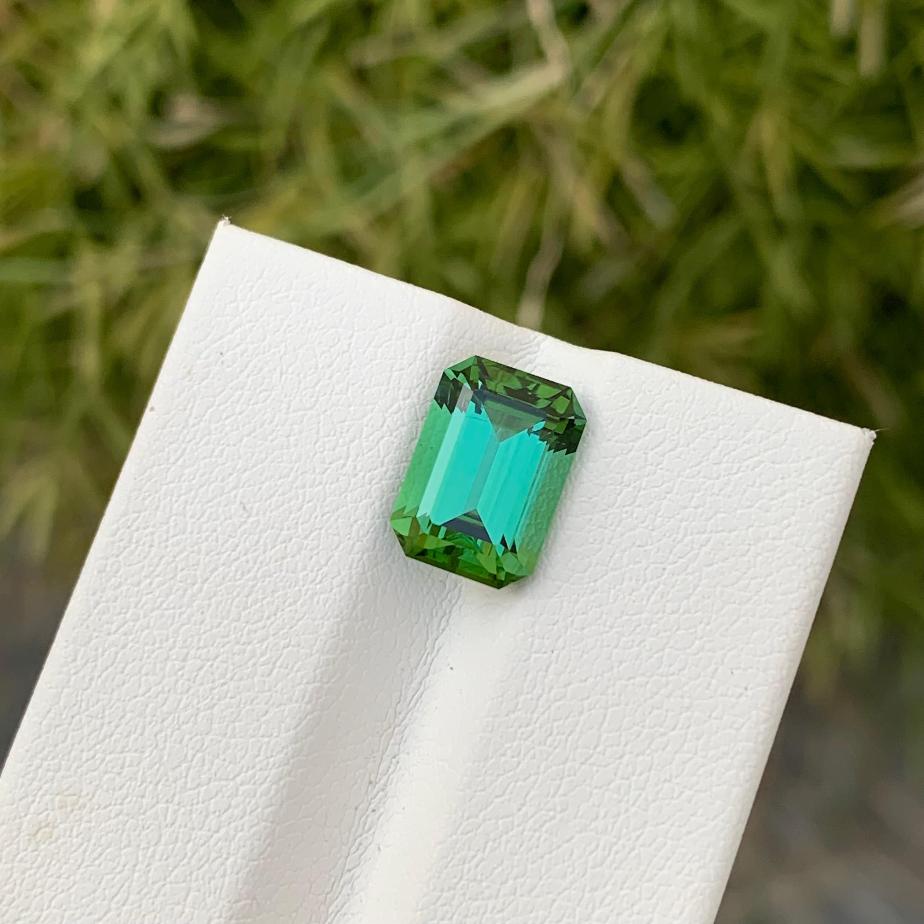 3,40 Karat Natürlicher Lose Blaugrüner Turmalin Smaragd Form Edelstein Erde Mine im Zustand „Neu“ im Angebot in Peshawar, PK