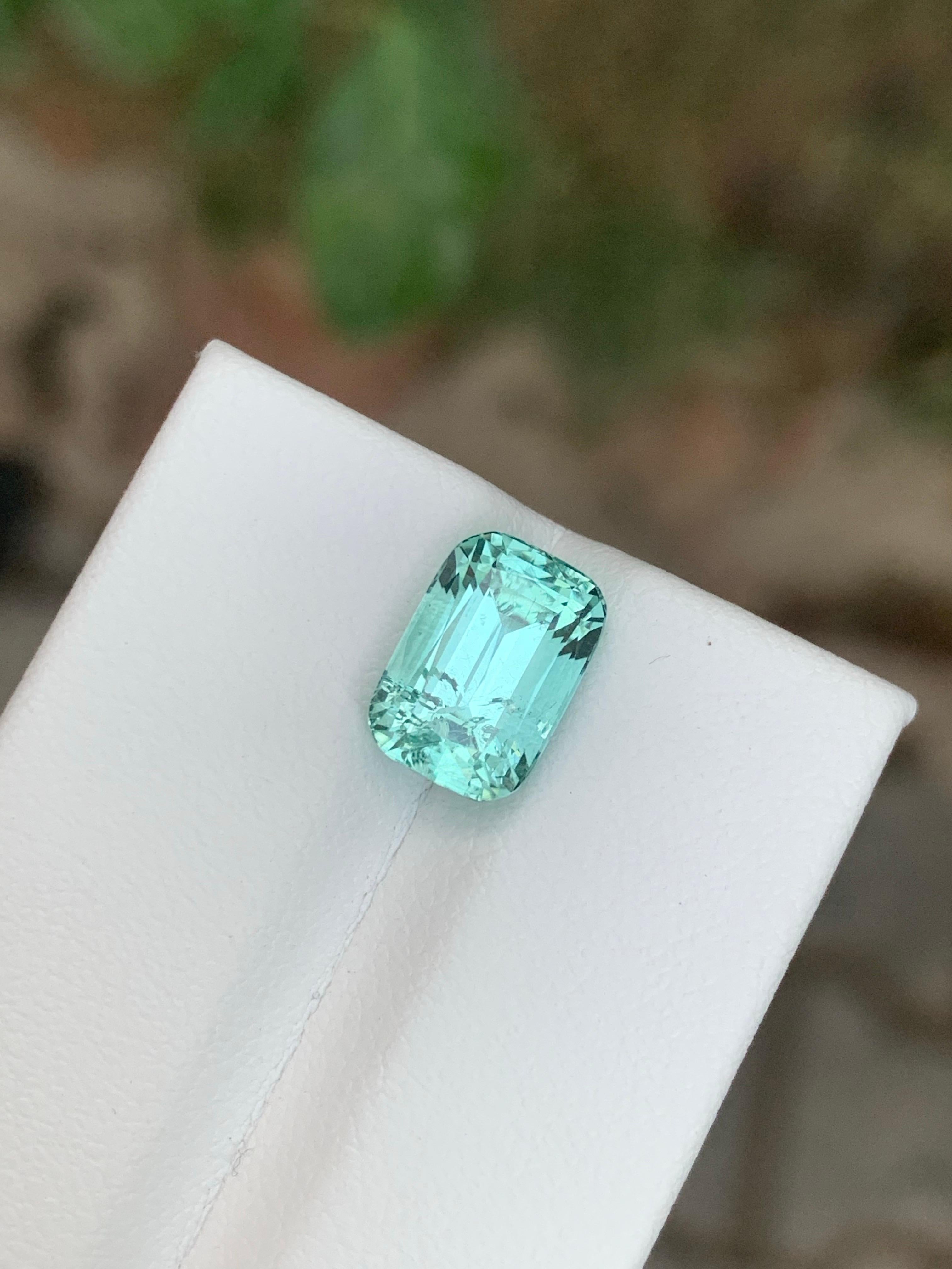 3.40 Carat Natural Loose Seafoam Tourmaline Cushion Cut Gemstone en vente 4