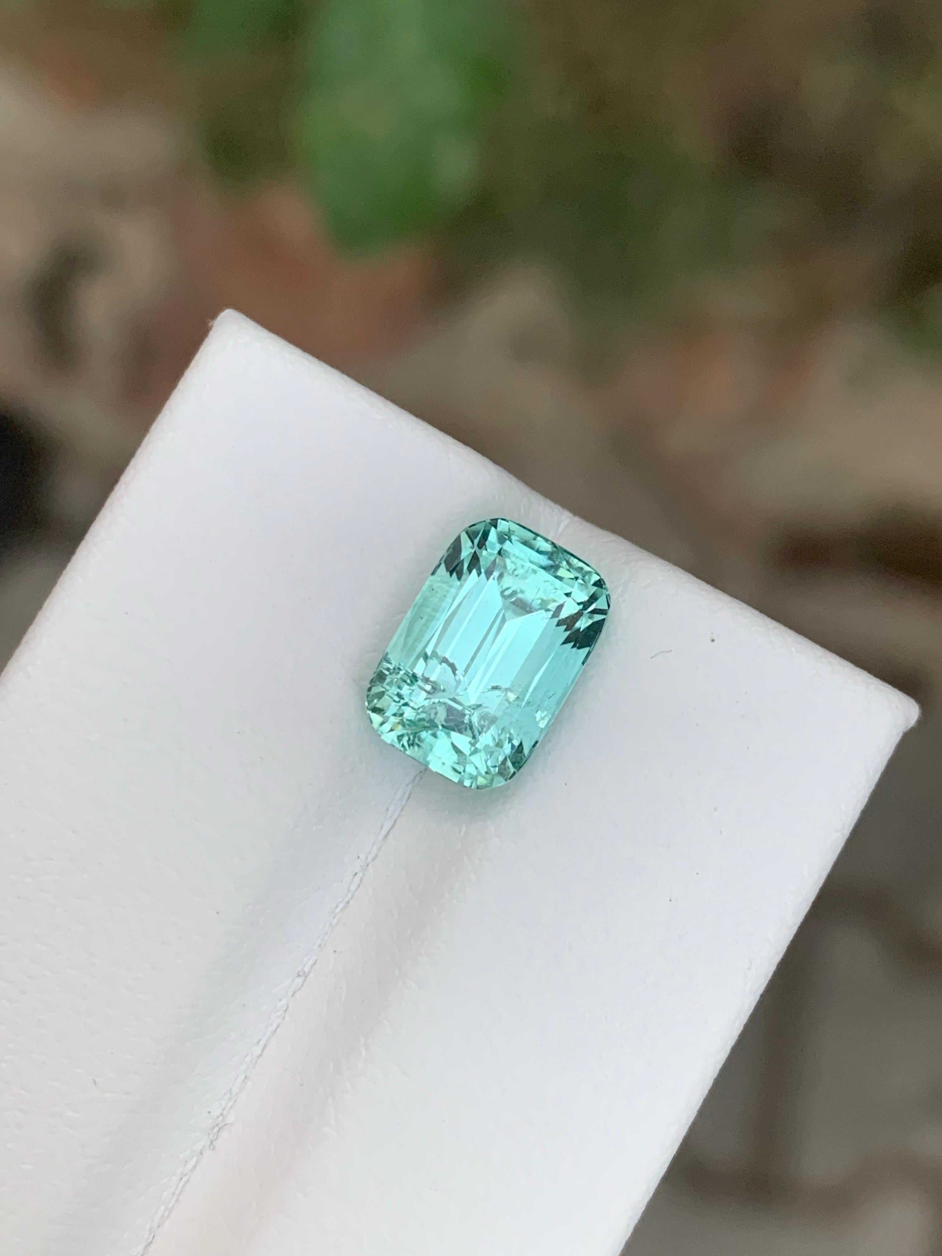 Taille coussin 3.40 Carat Natural Loose Seafoam Tourmaline Cushion Cut Gemstone en vente