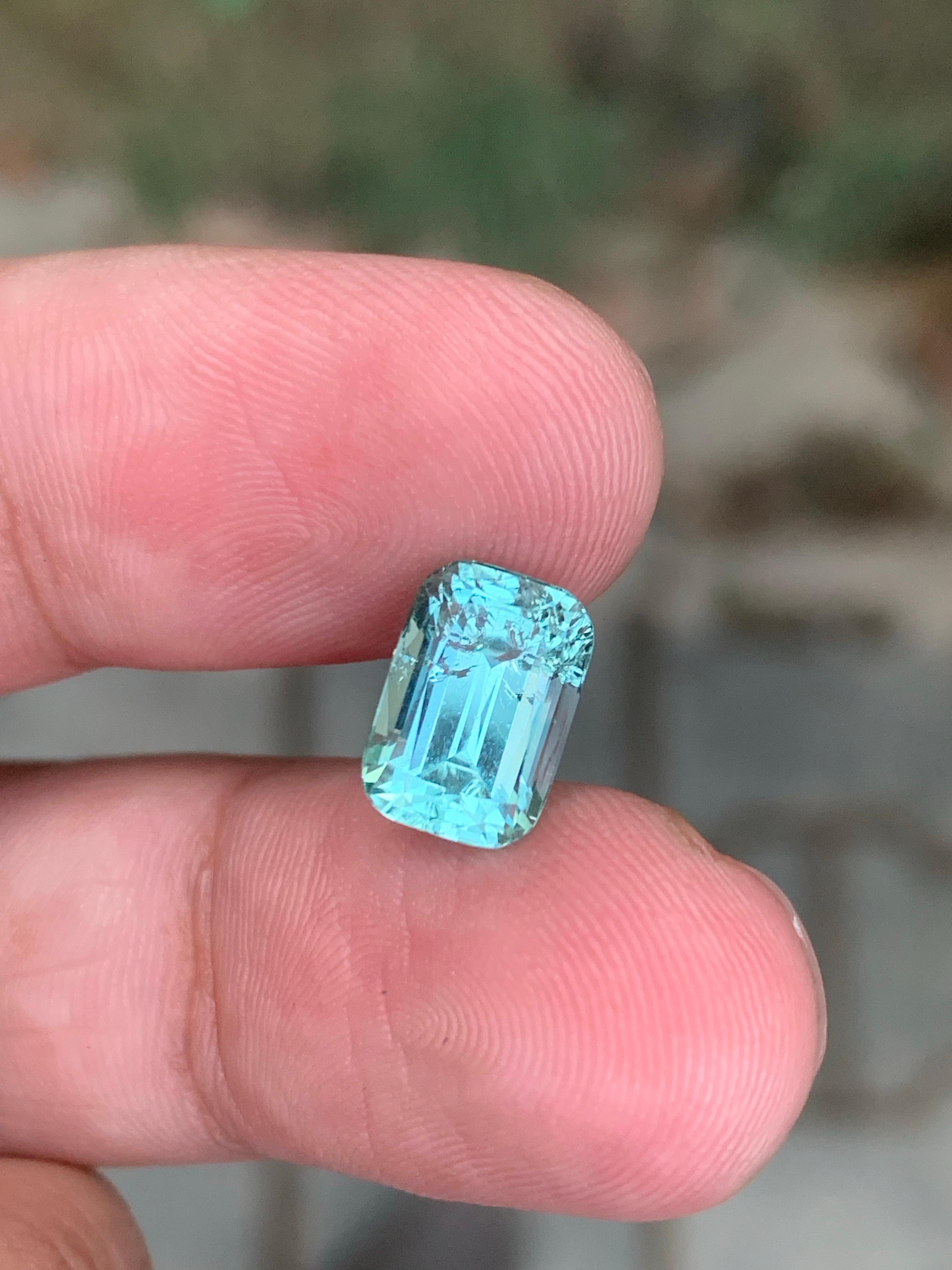 3.40 Carat Natural Loose Seafoam Tourmaline Cushion Cut Gemstone en vente 1