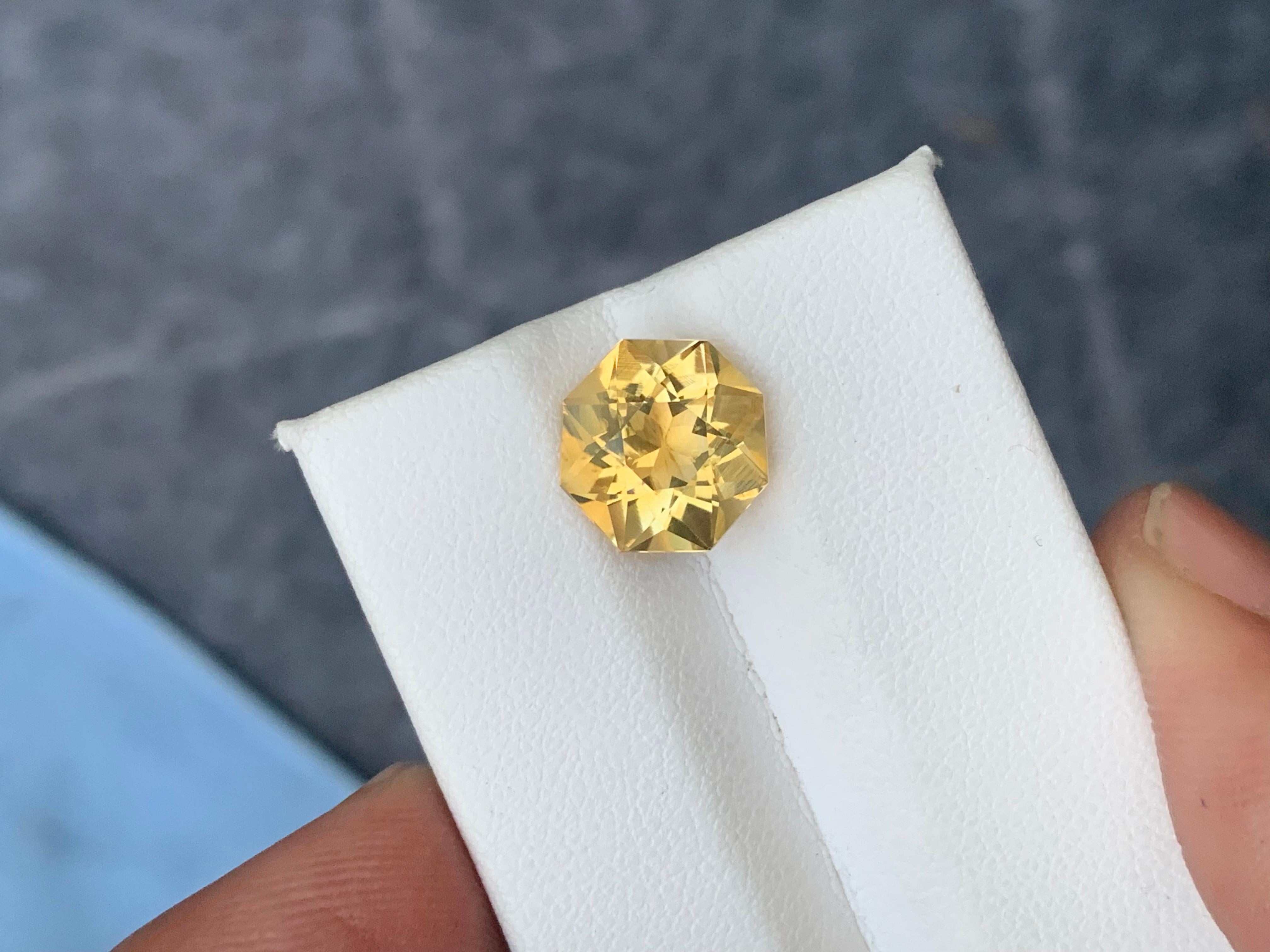 3.40 Carat Natural Loose Yellow Citrine Octagon Shape from Brazil For Sale 2