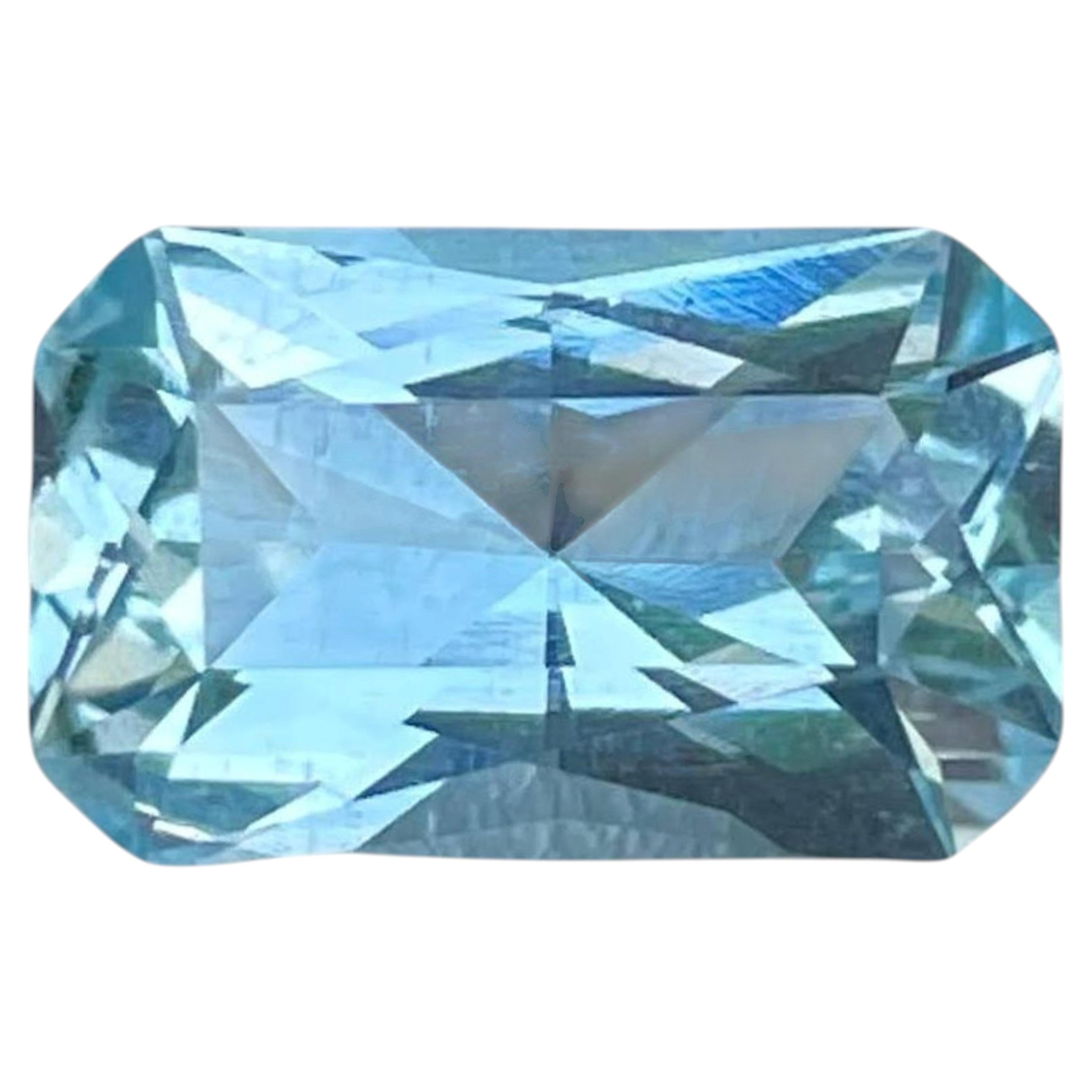 3.40 carats Aquamarine Stone Custom Precision Cut Natural Nigerian Gemstone For Sale