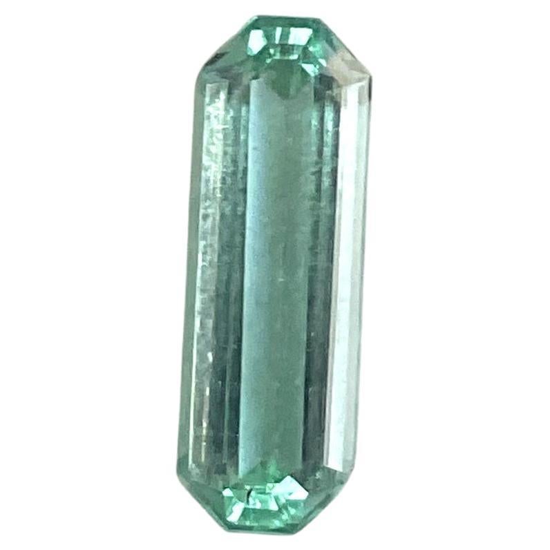 3.40 Carats Beryl Emerald Top Quality Octa Cut Stone For Jewelry Natural Gem For Sale