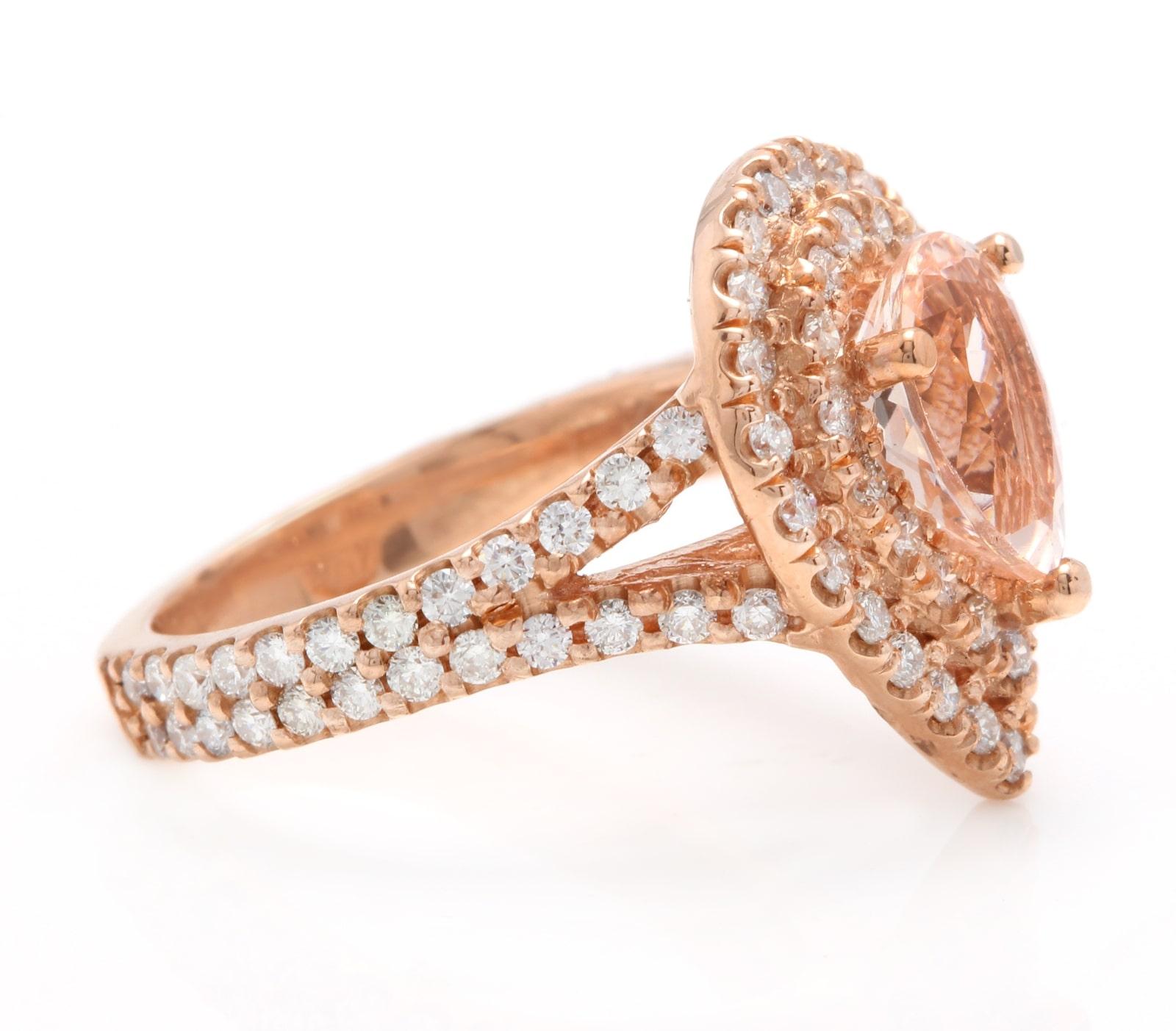 3.40 Carats Exquisite Natural Morganite and Diamond 14K Solid Rose Gold Ring In New Condition For Sale In Los Angeles, CA