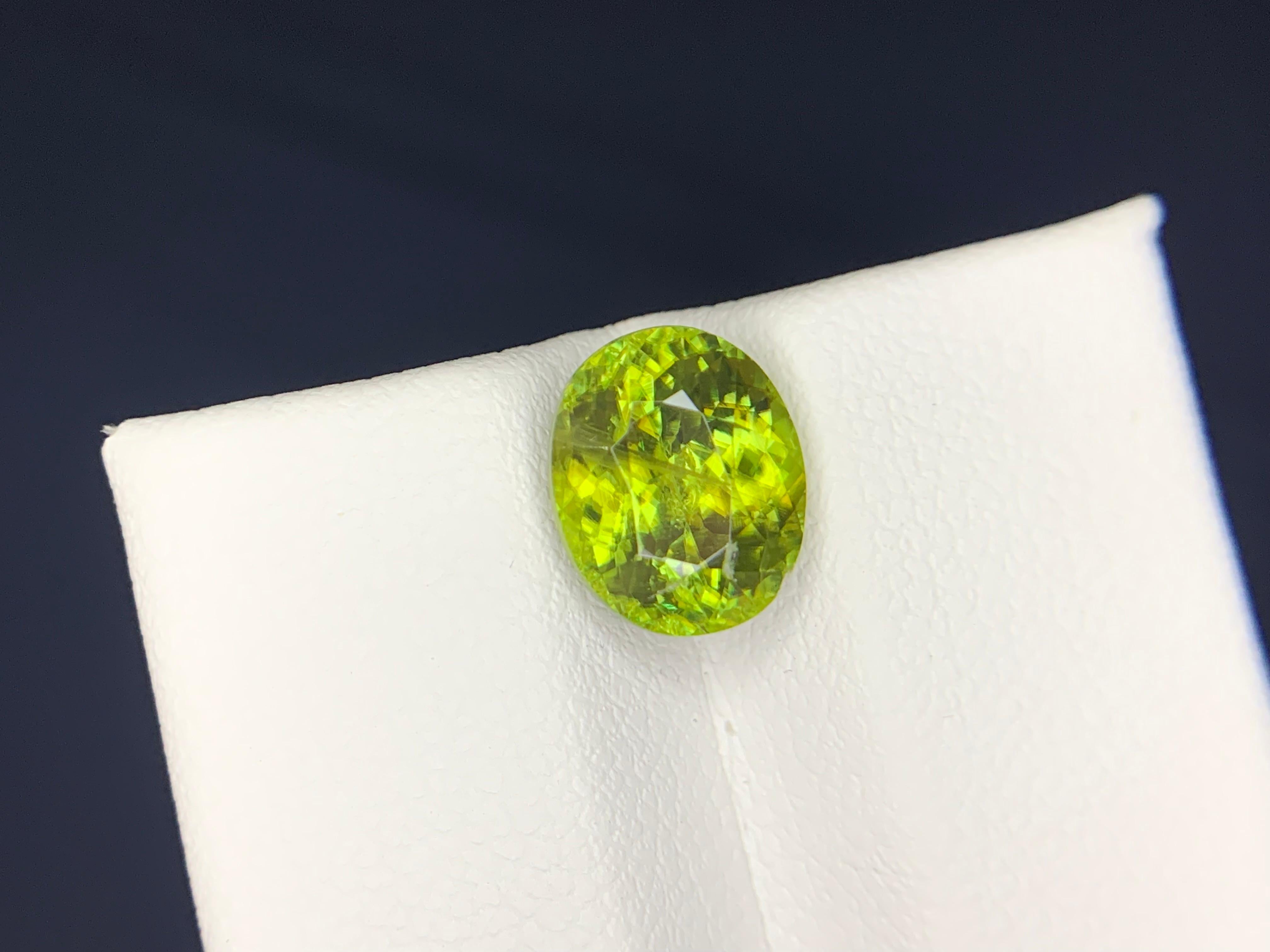 3.40 Carats Loose Titanite (Sphene) Natural Gemstone im Angebot 4