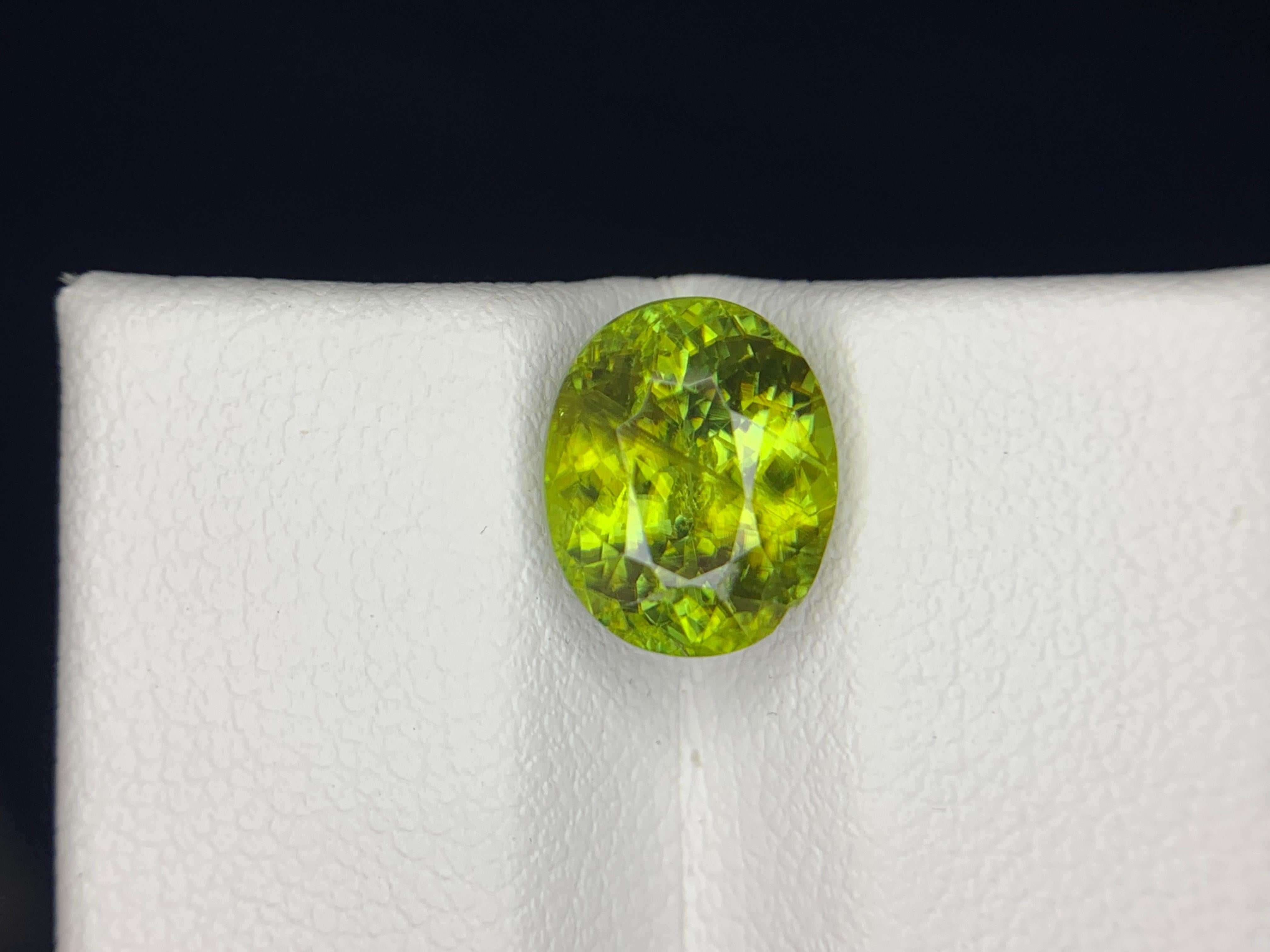 3.40 Carats Loose Titanite (Sphene) Natural Gemstone im Angebot 7