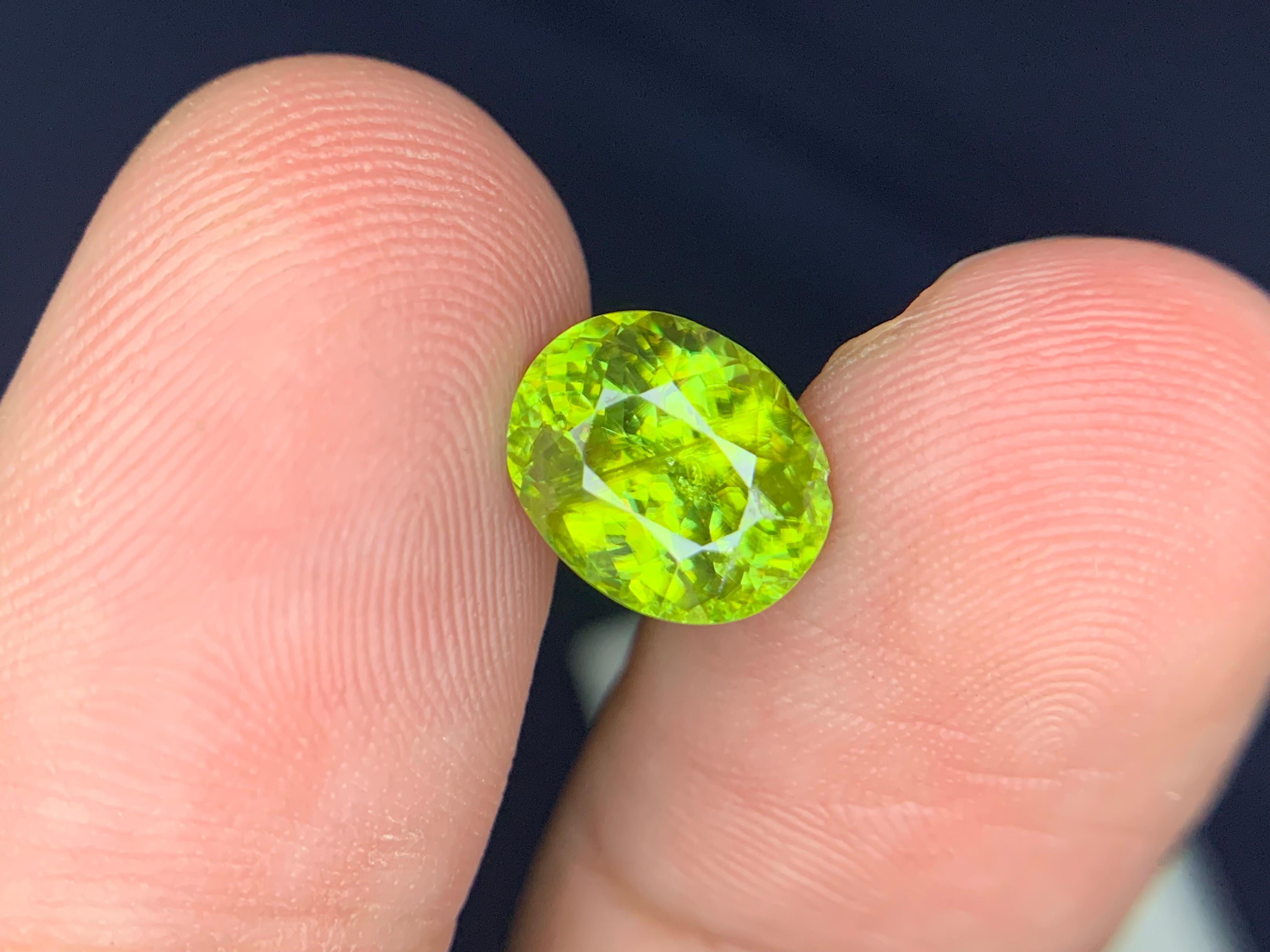 3.40 Carats Loose Titanite (Sphene) Natural Gemstone im Angebot 8