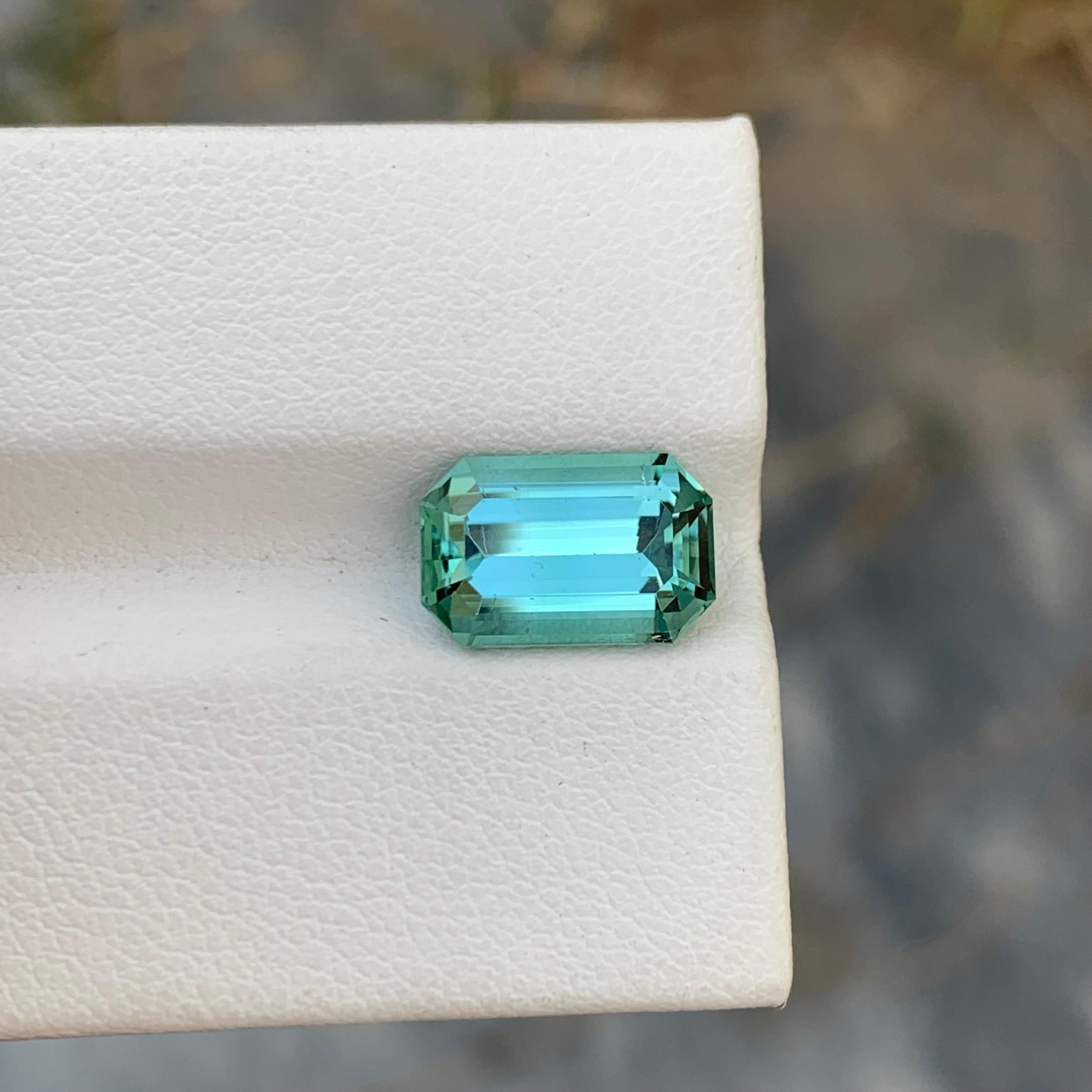 3.40 Carats Natural Loose Emerald Shape Mint Green Tourmaline Gem For Ring  For Sale 1