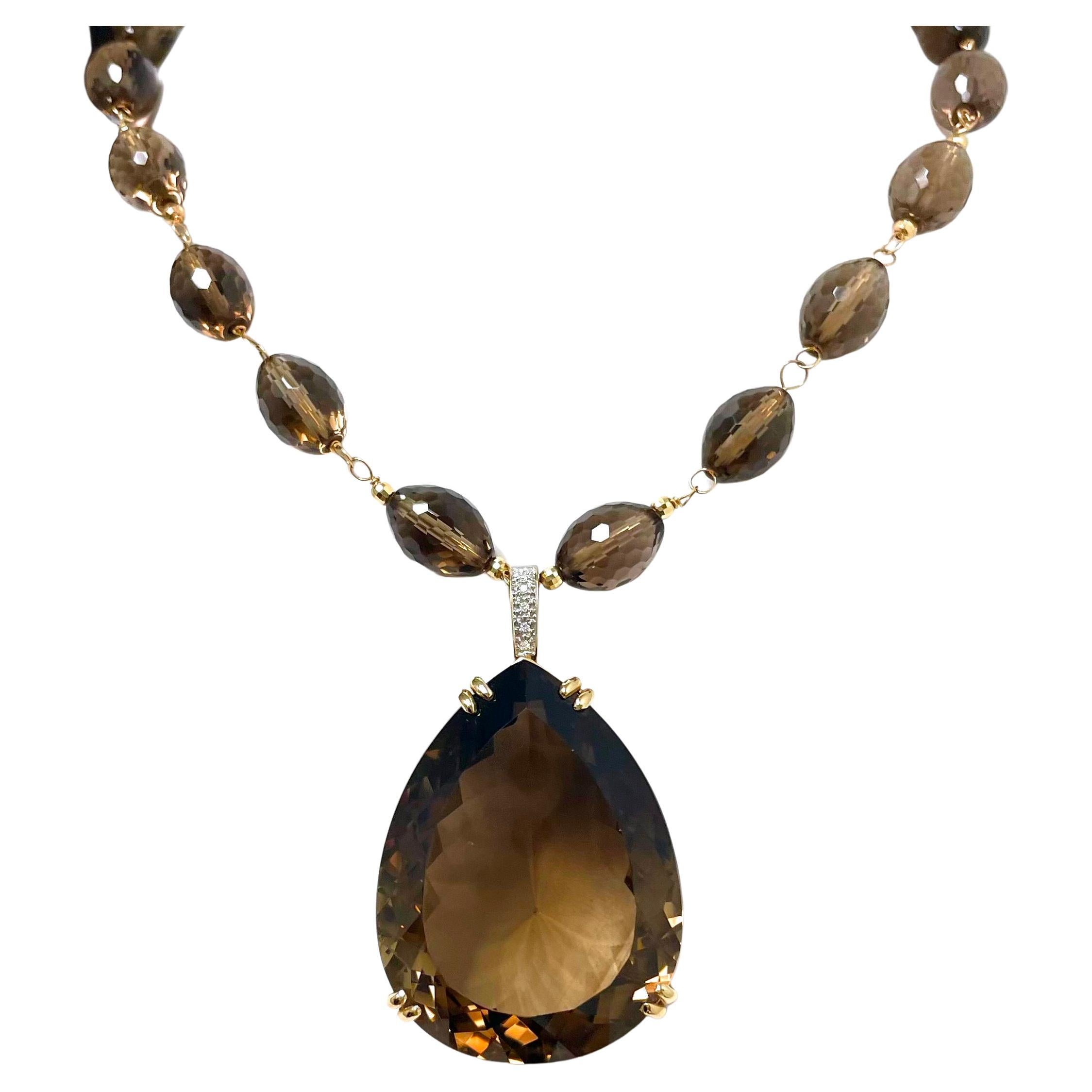 Collar Colgante de Cuarzo Ahumado 340 Quilates