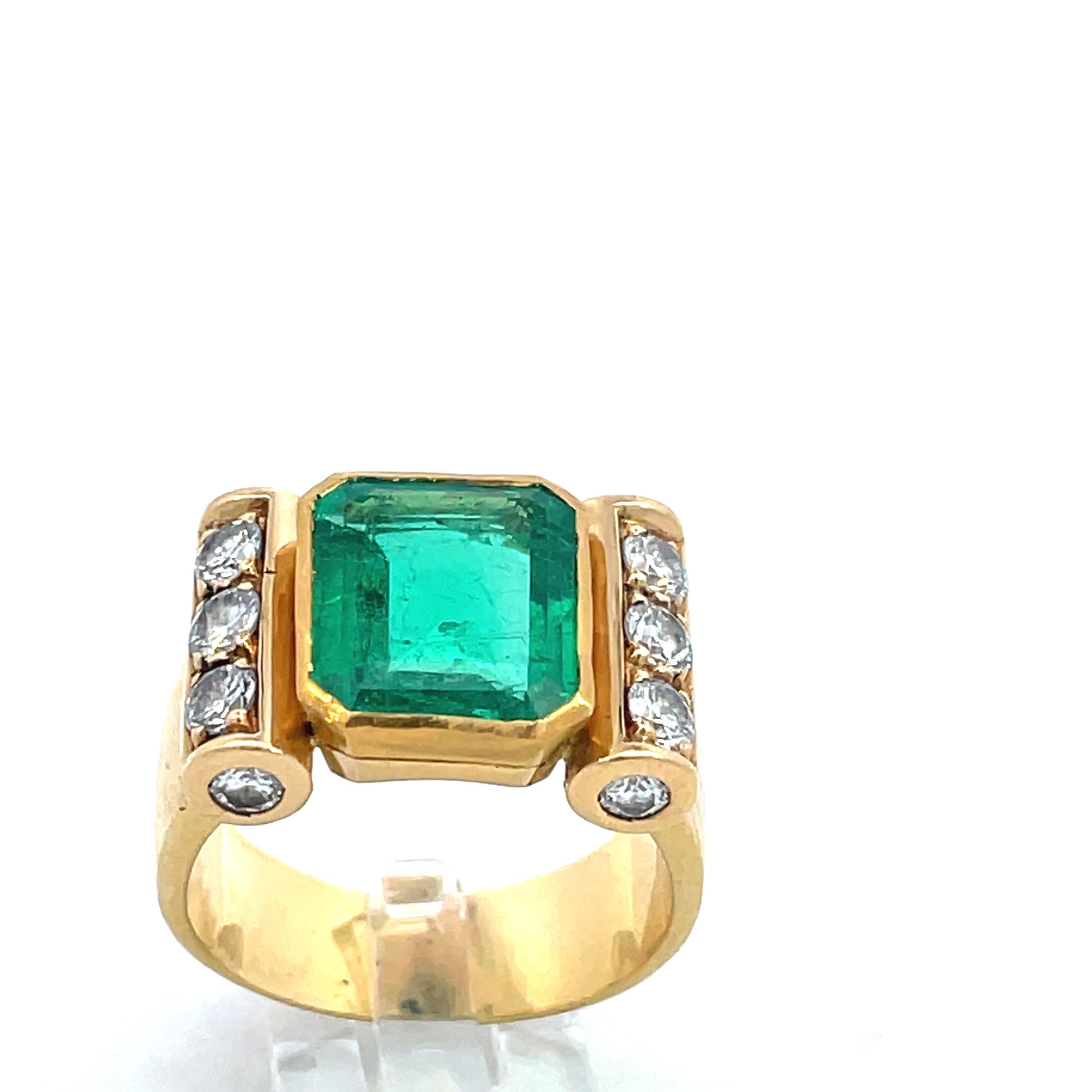 Women's or Men's 3.40 ct Colombian Emerald Minor Oil Type GRS certificate Gold diamond ring