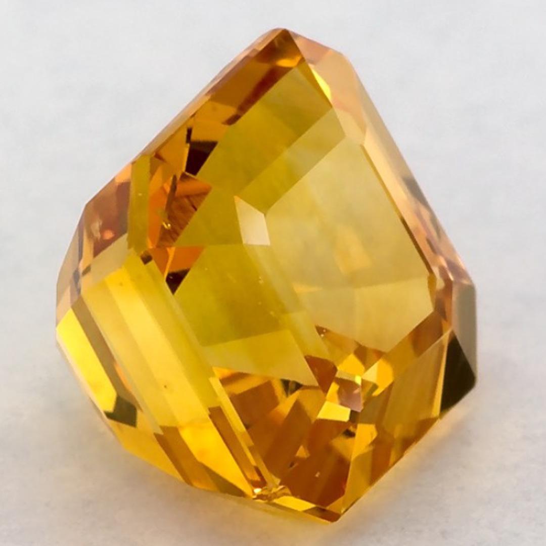 3.40 Ct Yellow Sapphire Octagon Loose Gemstone (pierre précieuse en vrac) en vente 2