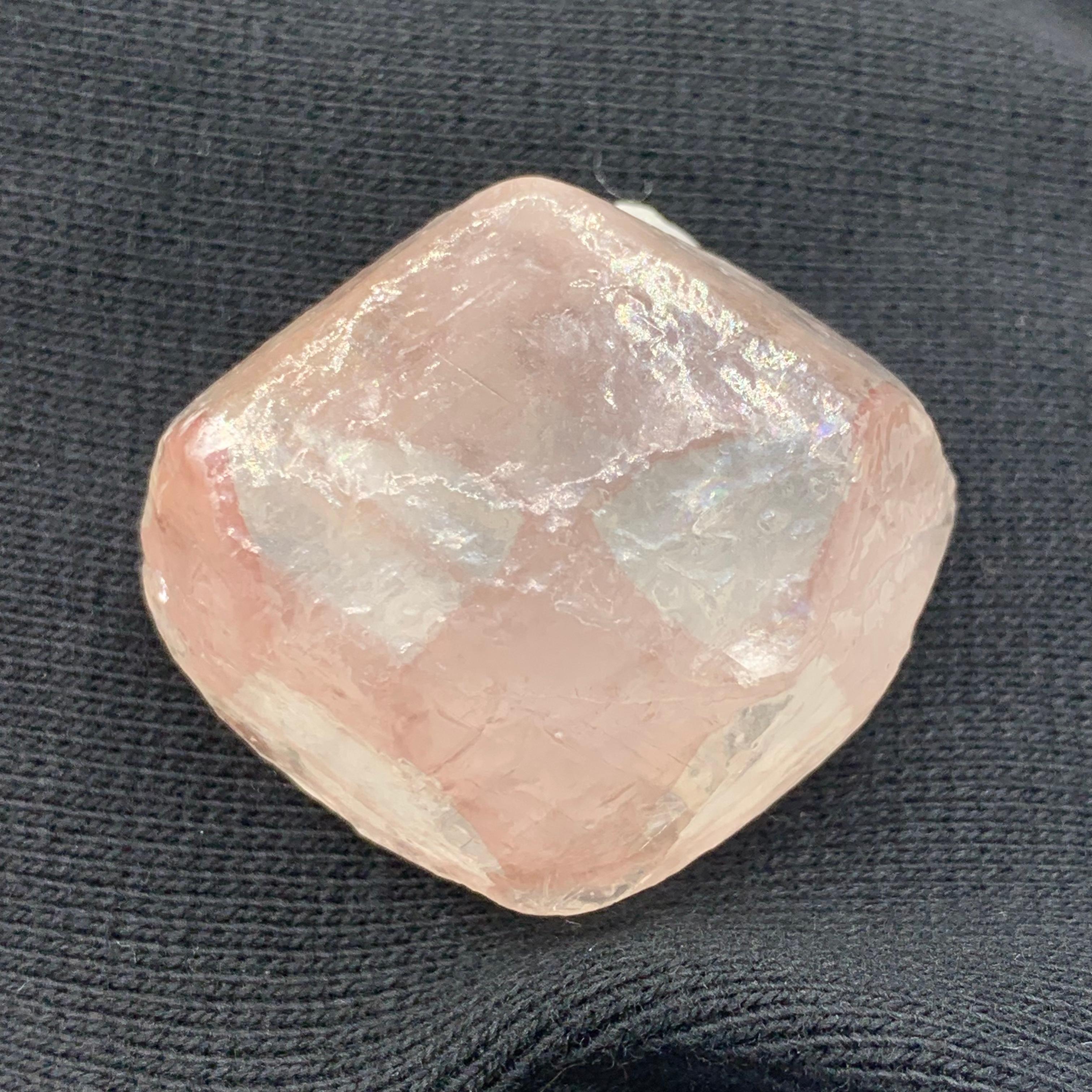 34,04 Gram, schmuckvolles Spinnenauge Calcite-Kristall aus Balochistan, Pakistan im Angebot 4