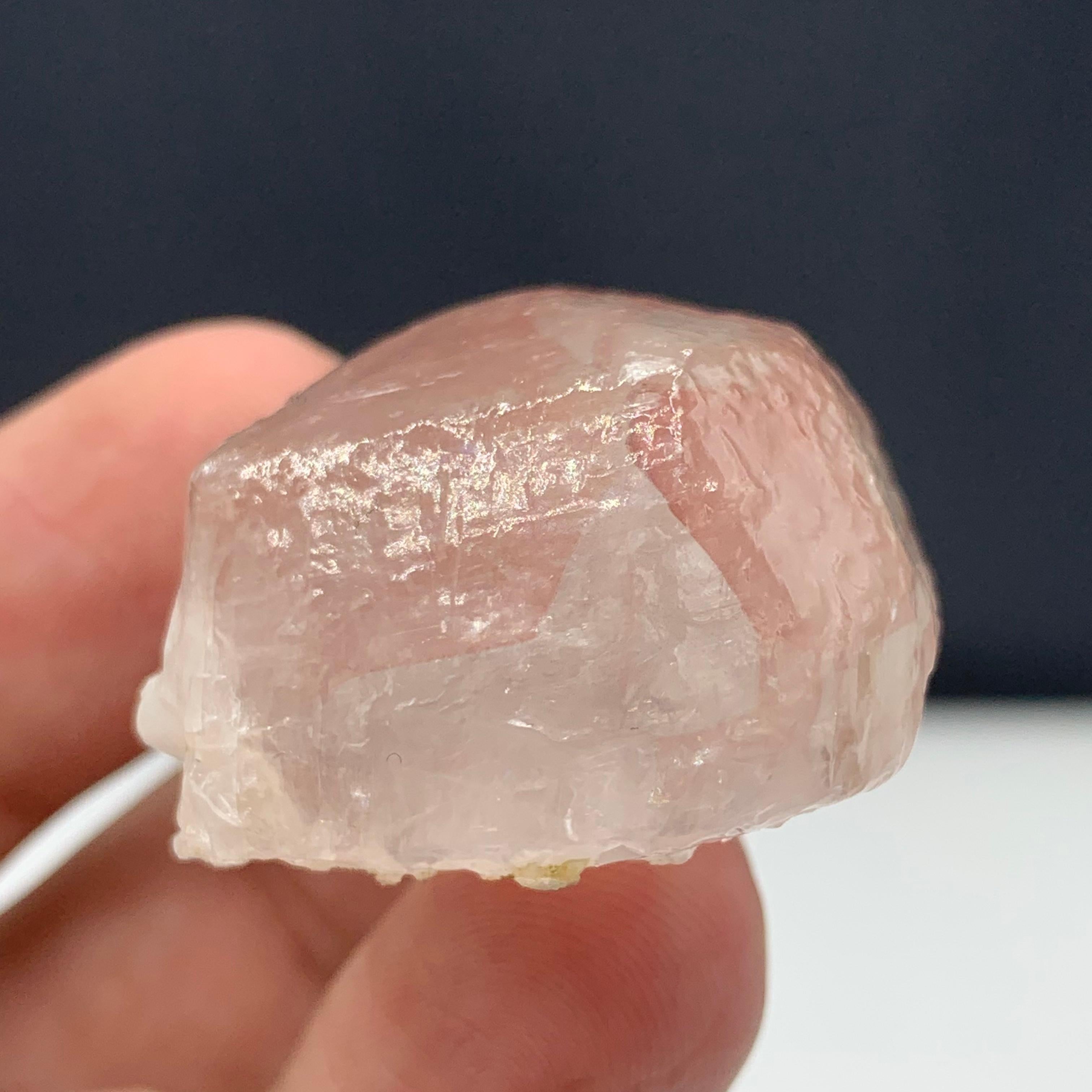 34,04 Gram, schmuckvolles Spinnenauge Calcite-Kristall aus Balochistan, Pakistan (Sonstiges) im Angebot