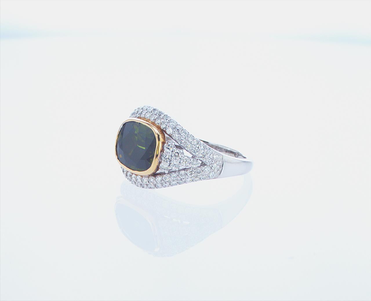Modern 3.40ct Green Sapphire Ring with 0.84ct TW Dias in 18k White Gold with Palladium. For Sale
