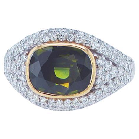 3.40ct Green Sapphire Ring with 0.84ct TW Dias in 18k White Gold with Palladium. For Sale